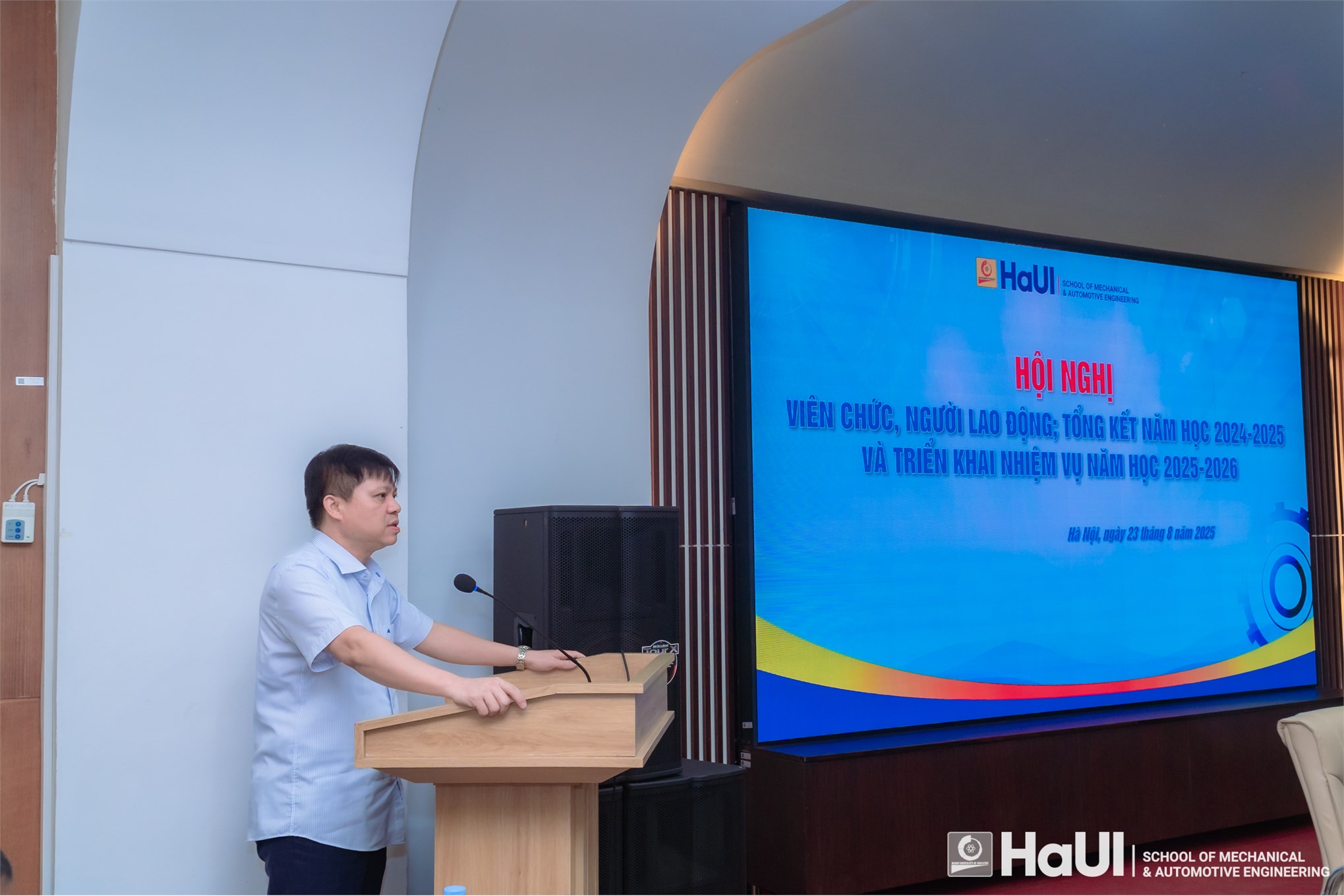 Conference of officials and employees of the School of Mechanical and Automotive Engineering (SMAE): Innovation and Creativity in the Industry 4.0 Era