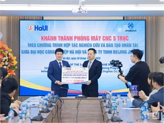 Đưa công nghệ sản xuất tiên tiến vào đào tạo: Đại học Công nghiệp Hà Nội khánh thành phòng CNC 5 trục