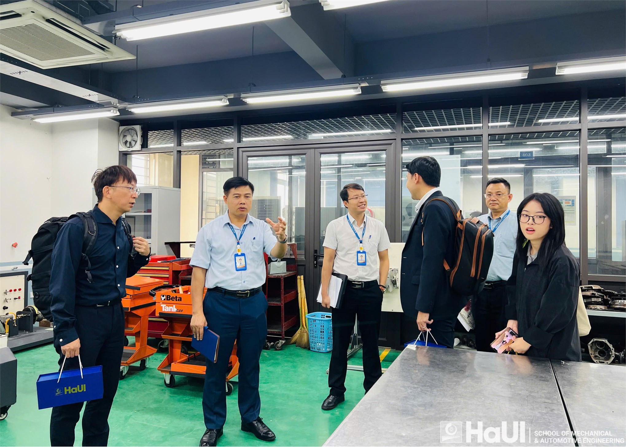 Trường Cơ khí - Ô tô hợp tác chiến lược với các tập đoàn công nghệ hàng đầu Nhật Bản