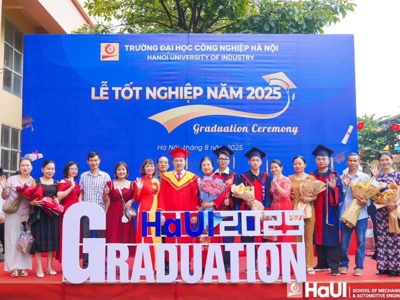 2025 Graduation Ceremony, School of Mechanical and Automotive Engineering - A new journey begins with knowledge and passion