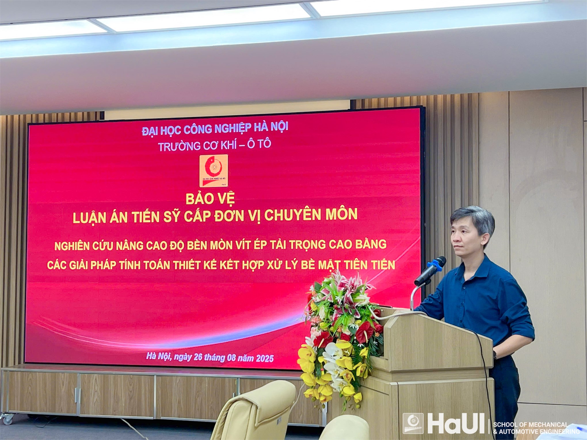 PhD student Nguyen Hong Tien successfully defends department-level doctoral dissertation