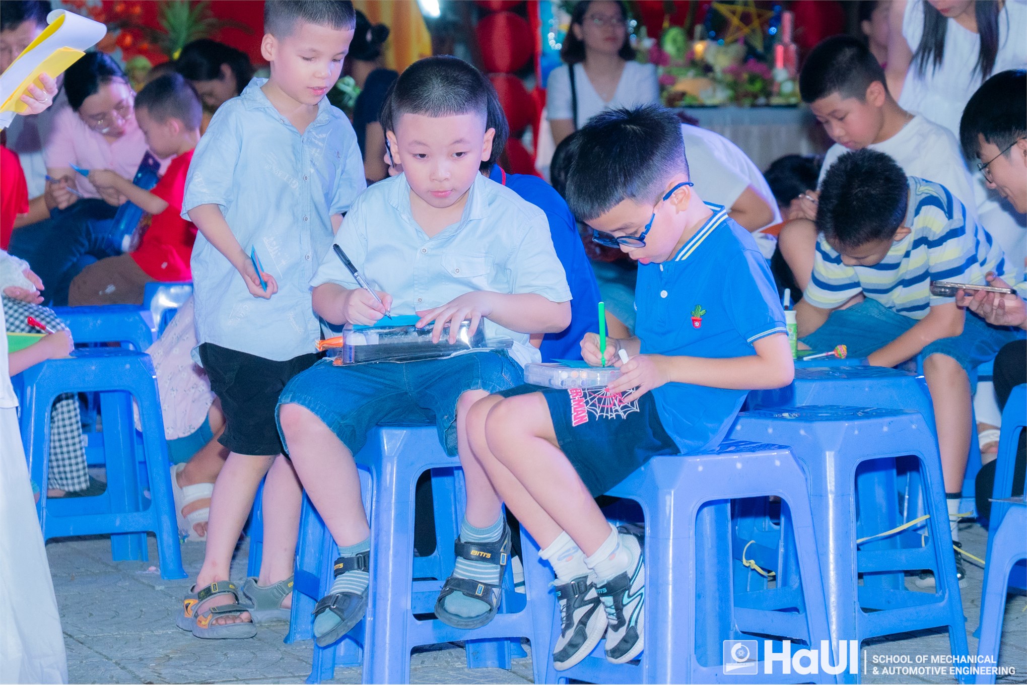 Trăng rằm yêu thương, SMAE - kết nối tình thân