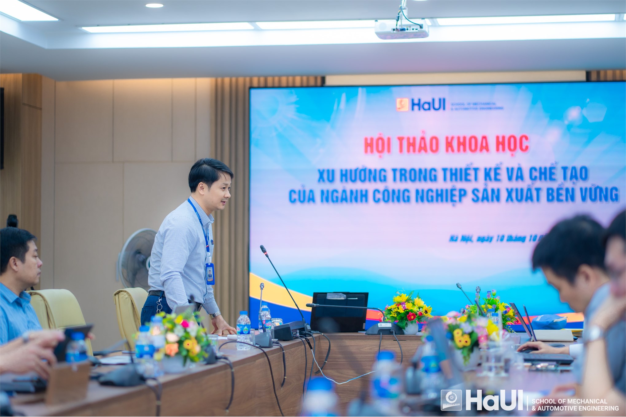 Hội thảo khoa học `Xu hướng trong thiết kế và chế tạo của ngành công nghiệp sản xuất bền vững`