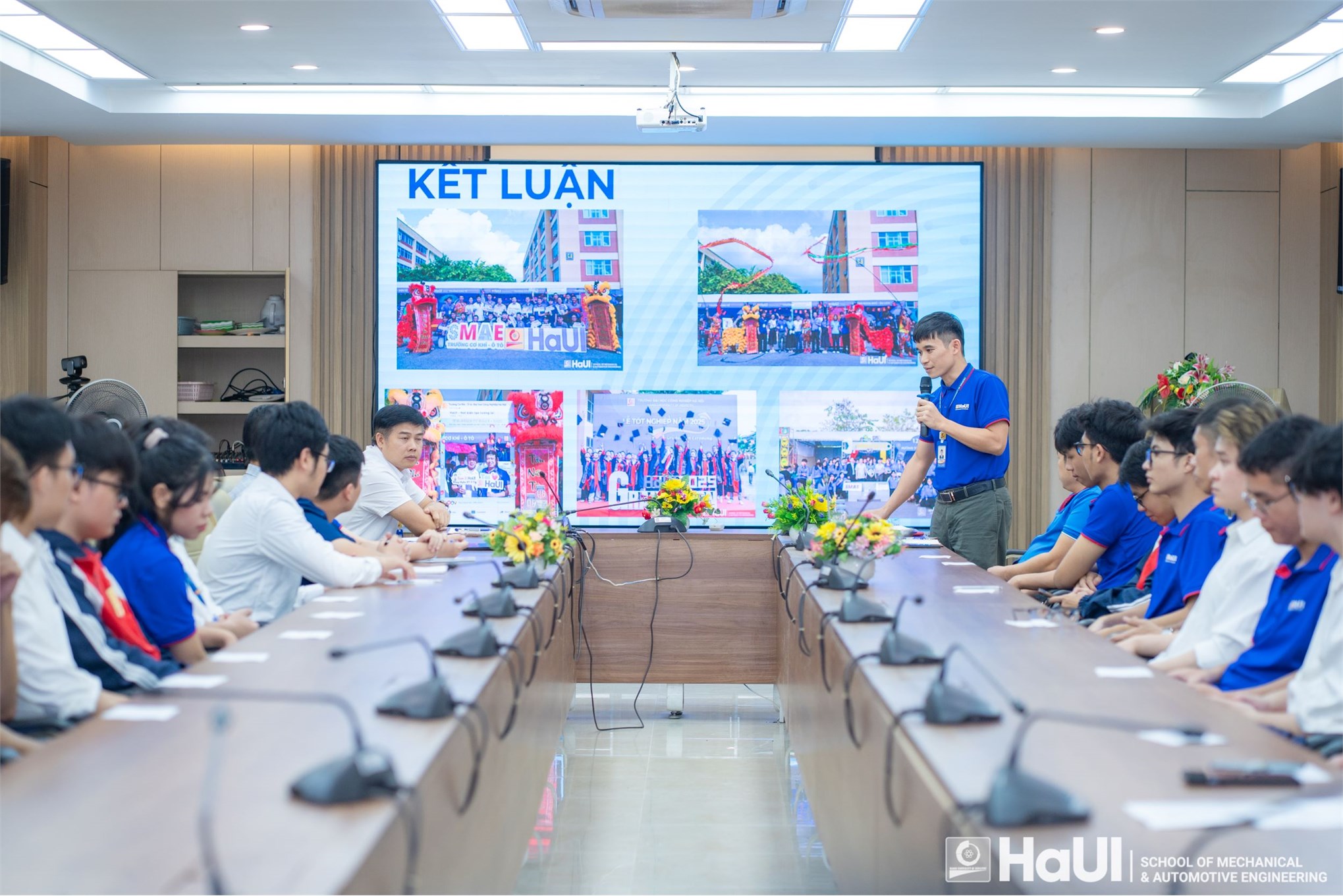 Trường Cơ khí – Ô tô tổ chức hội nghị lớp trưởng, bí thư chi đoàn – thu thập góp ý thẳng thắn, đặt sinh viên vào vị trí trung tâm phát triển