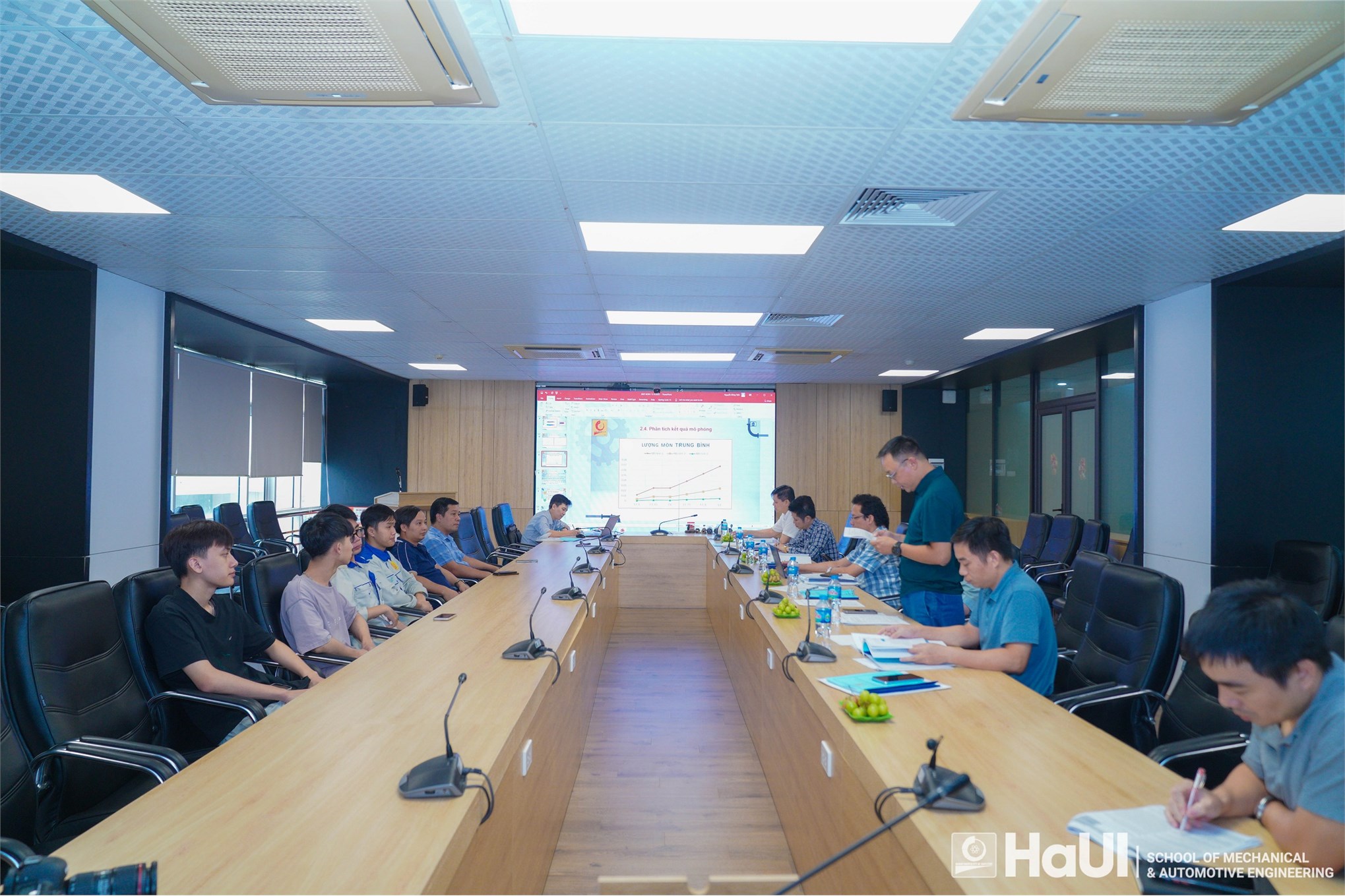 Nghiệm thu thành công đề tài nghiên cứu khoa học cấp trường: “Nghiên cứu giải pháp mô phỏng nhằm đánh giá tình trạng mòn của vít ép mùn cưa ứng dụng tại nhà máy than sạch”
