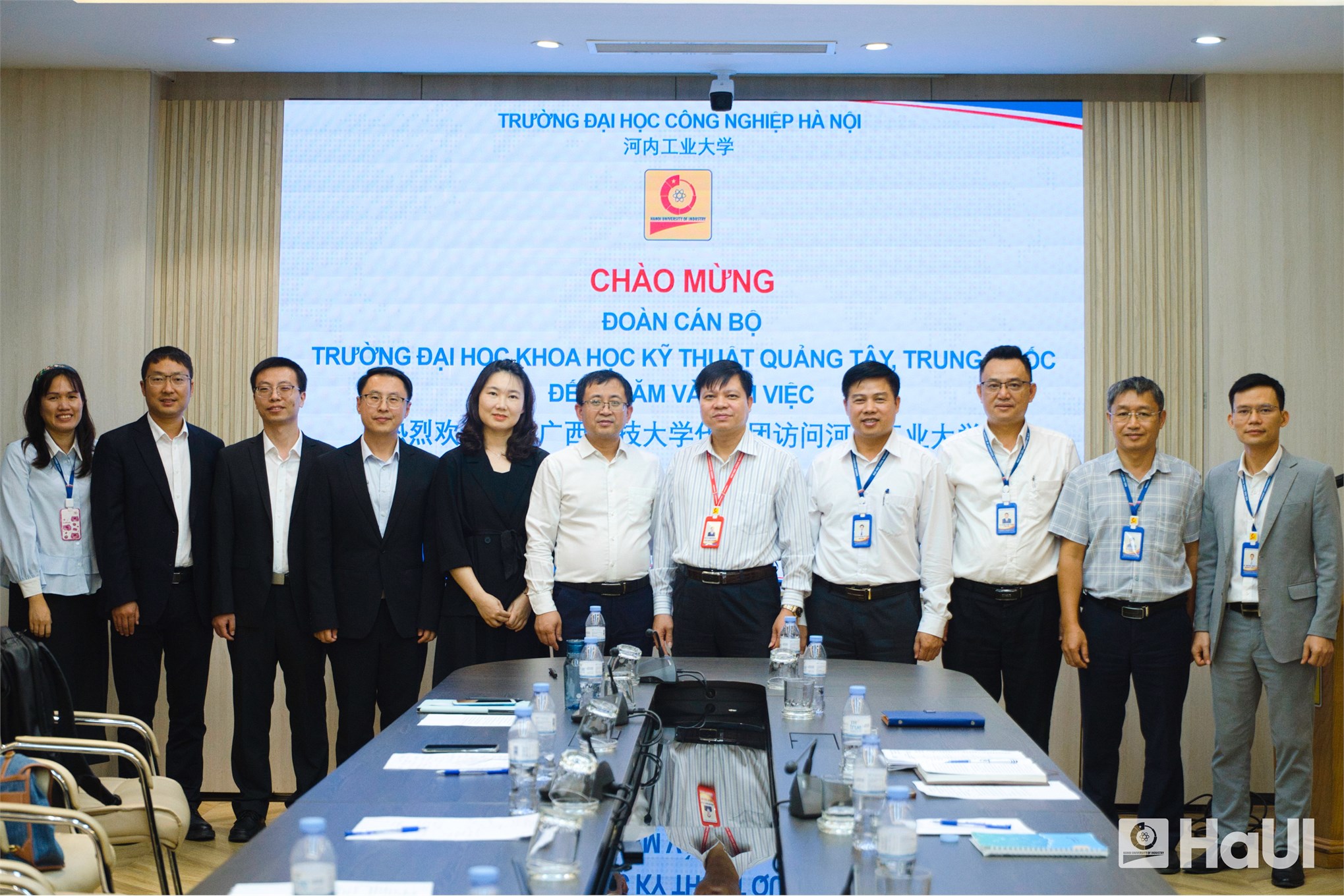 HaUI đẩy mạnh hợp tác quốc tế về đào tạo công nghệ ô tô năng lượng mới