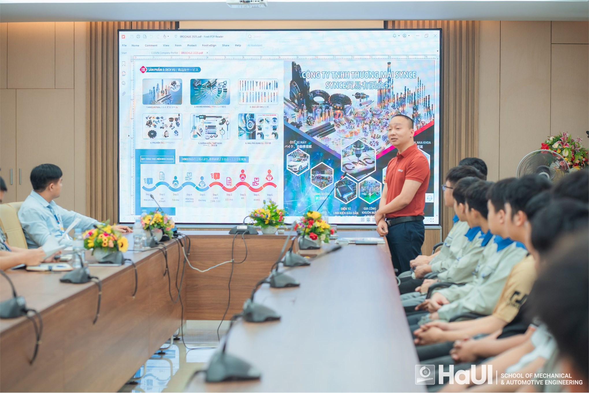 Synce Trading Co., Ltd donated a set of cutting tools to the School of Mechanical and Automotive Engineering