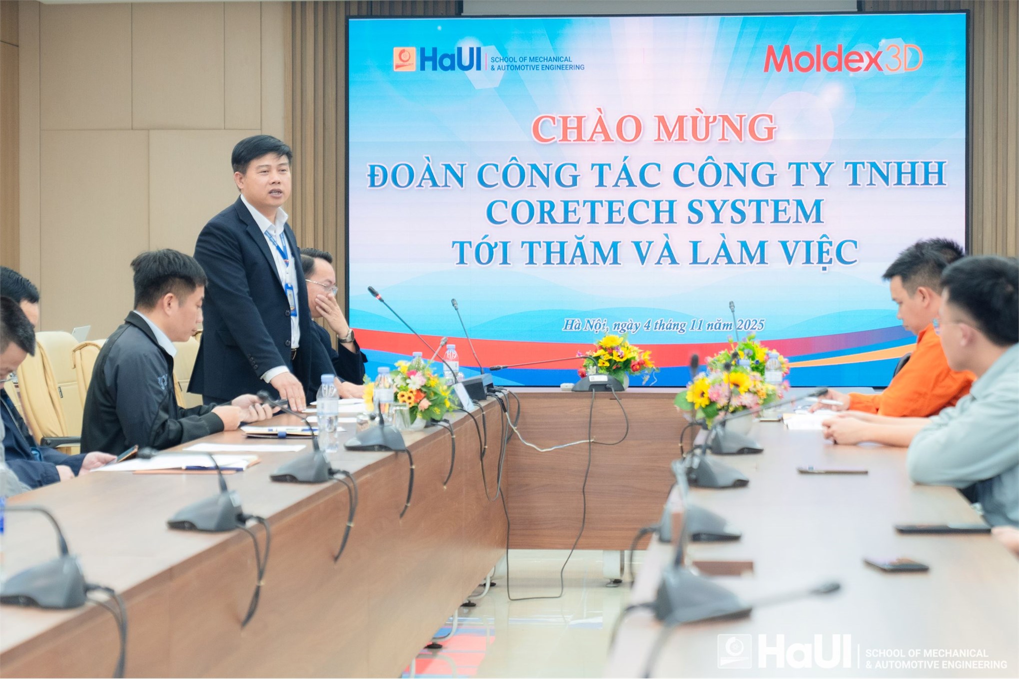 Trường Cơ khí – Ô tô tiếp nhận tài trợ phần mềm Moldex 3D trị giá 3,9 triệu USD từ Coretech System