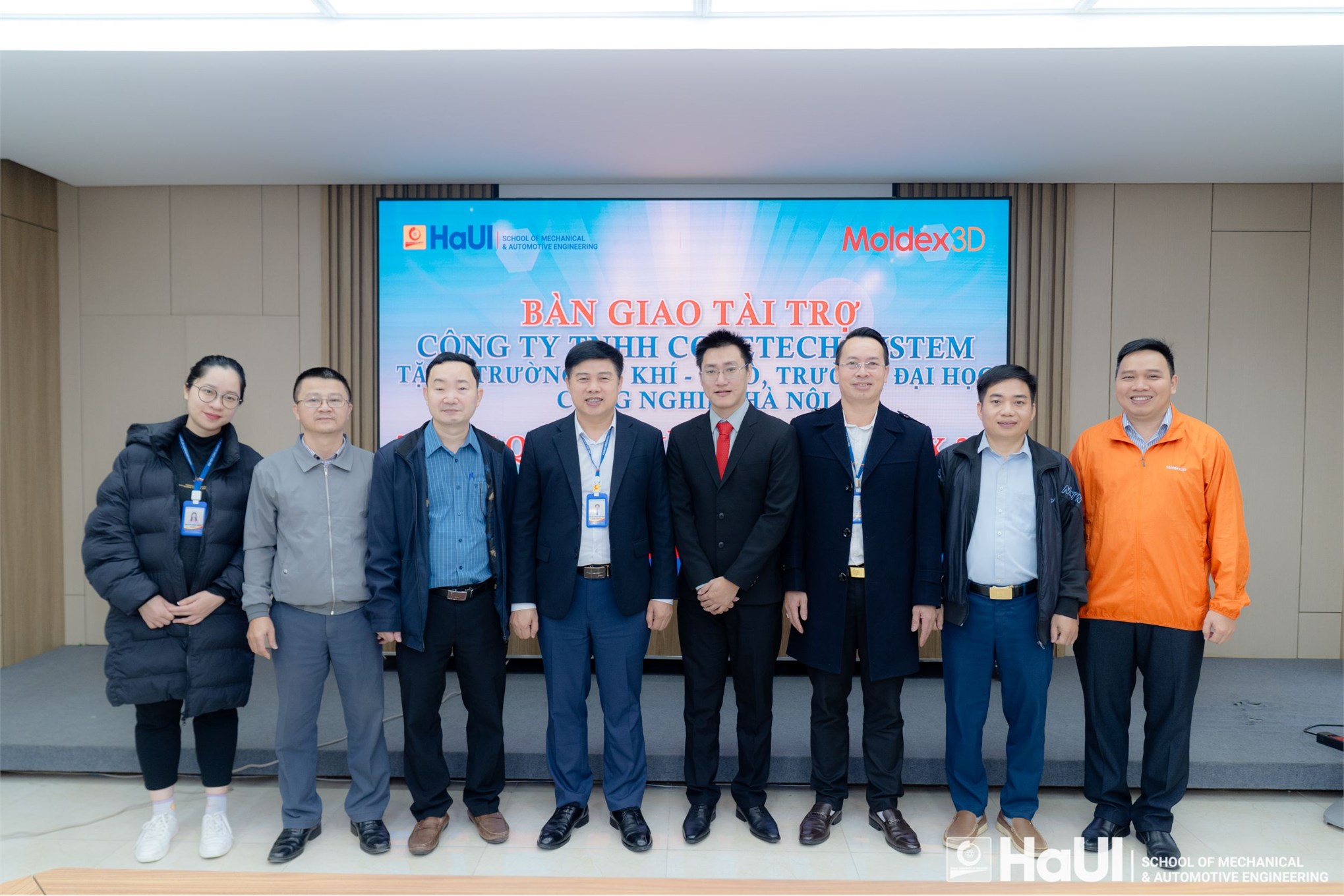 Trường Cơ khí – Ô tô tiếp nhận tài trợ phần mềm Moldex 3D trị giá 3,9 triệu USD từ Coretech System