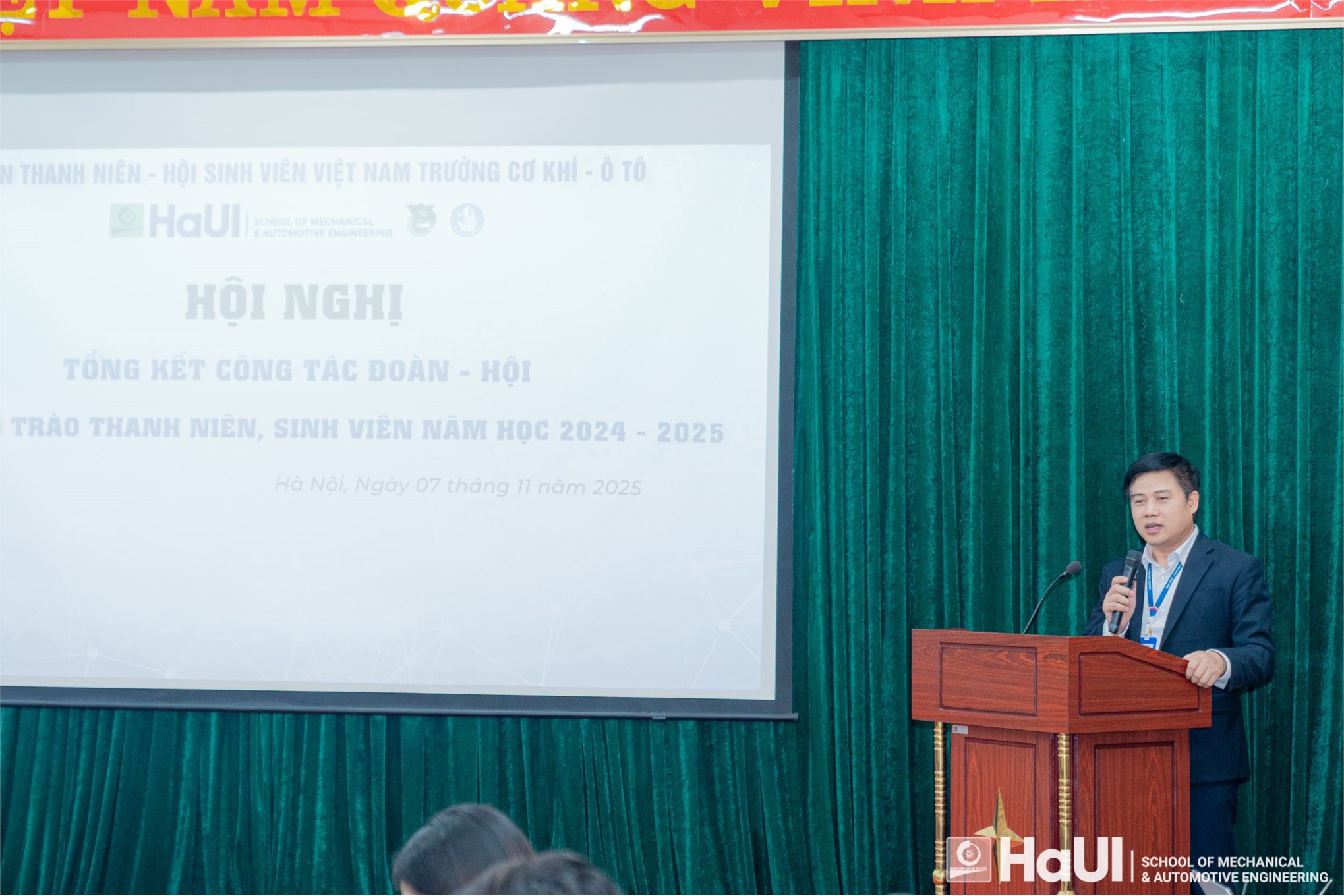 Hội nghị tổng kết Công tác Đoàn và phong trào thanh niên, sinh viên Trường Cơ khí – Ô tô năm học 2024-2025