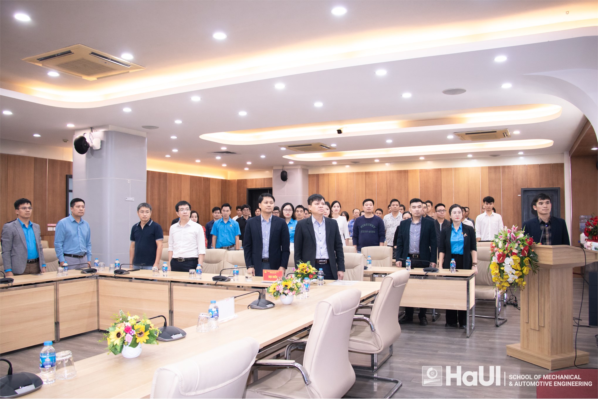 Đại hội Công đoàn bộ phận Trường Cơ khí – Ô tô, nhiệm kỳ 2025-2030: Tiên phong cùng Nhà trường xây dựng đội ngũ vững mạnh và Đại học đổi mới sáng tạo