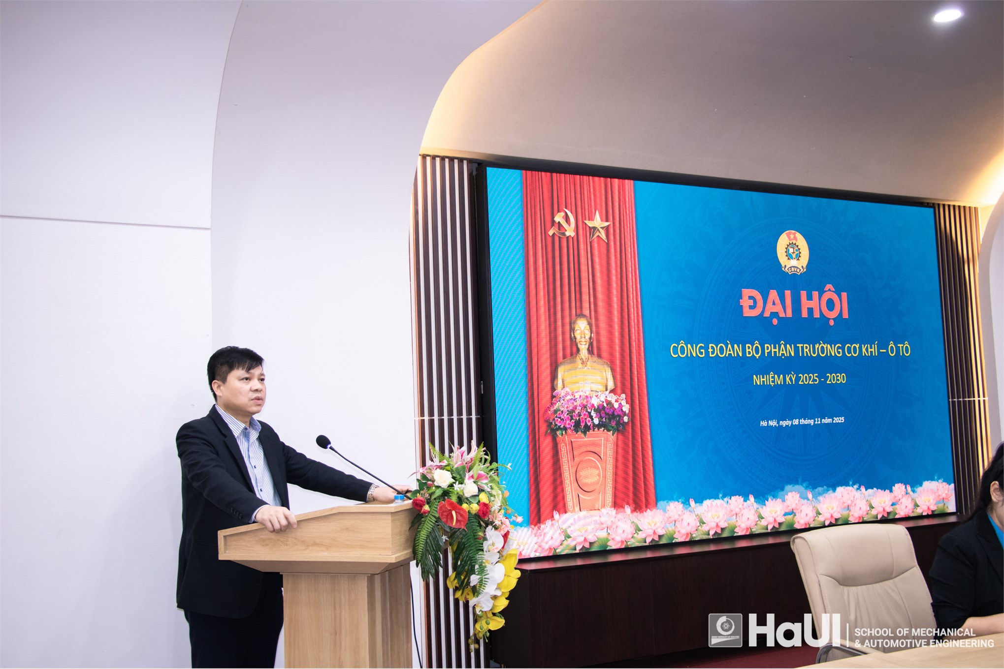 Đại hội Công đoàn bộ phận Trường Cơ khí – Ô tô, nhiệm kỳ 2025-2030: Tiên phong cùng Nhà trường xây dựng đội ngũ vững mạnh và Đại học đổi mới sáng tạo