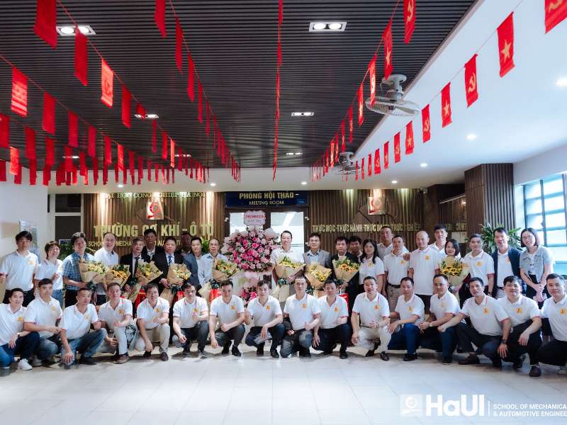 Cựu sinh viên lớp Động lực 2, Khóa 4 - 20 năm ngày trở về!