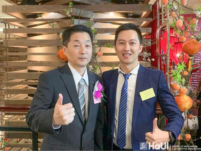 The journey of a Mechatronics student from the School of Mechanical and Automotive Engineering to Manager at Canon Vietnam Co., Ltd