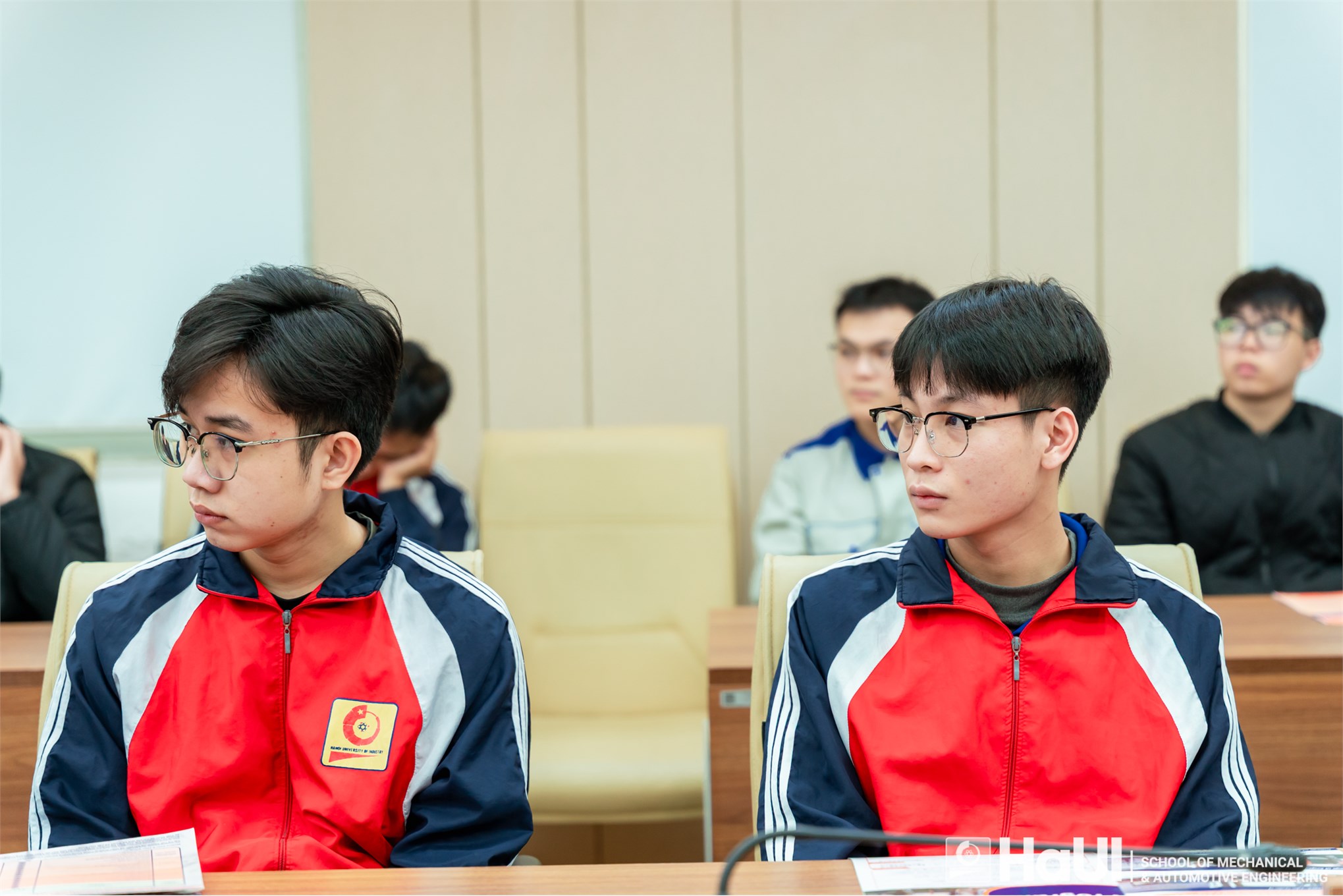 Cơ hội du học và phát triển sự nghiệp cho sinh viên Trường Cơ khí – Ô tô tại chương trình giới thiệu Học bổng Chính phủ Đài Loan – Intense