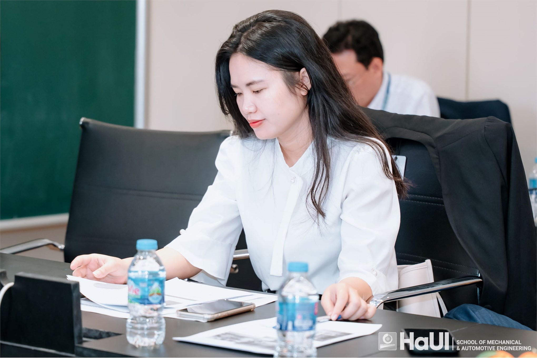 Họp Ban cố vấn doanh nghiệp các chương trình đào tạo năm học 2025 – 2026 tại Trường Cơ khí – Ô tô