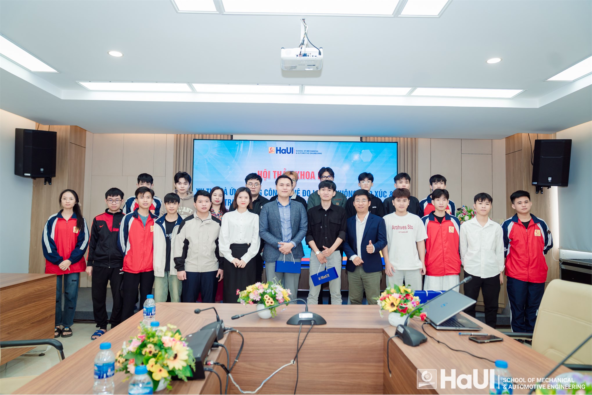 Hội thảo khoa học `Xu thế và ứng dụng công nghệ đo lường không tiếp xúc và kiểm tra không phá hủy trong công nghiệp chế tạo` – Bước tiến mới trong kiểm soát chất lượng 4.0