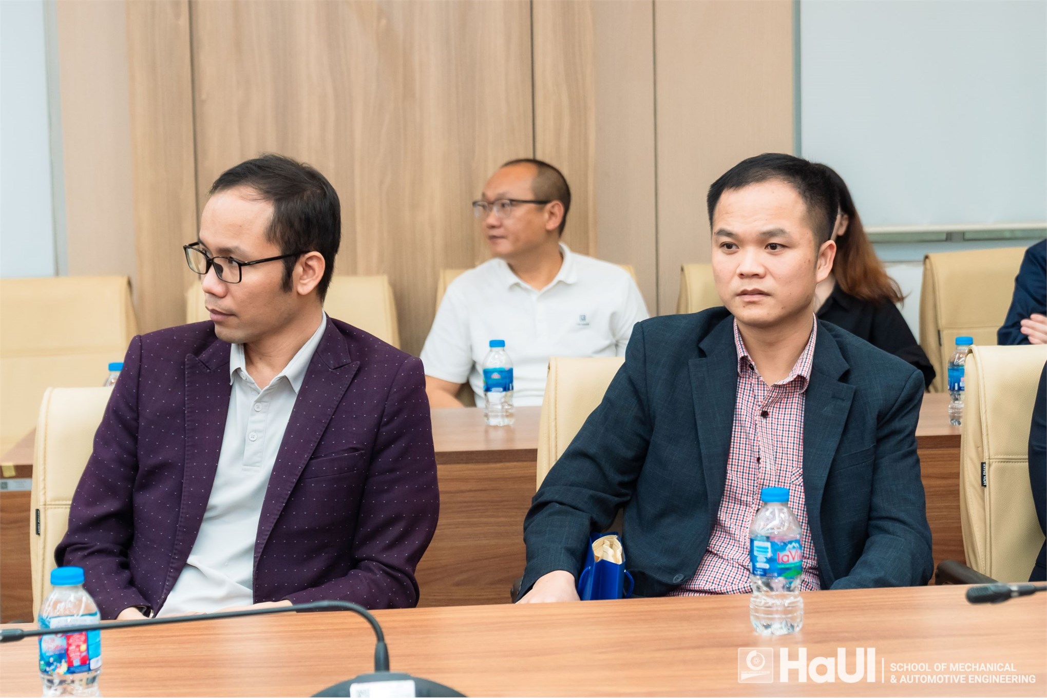 Integrating advanced manufacturing technology into training: Hanoi University of Industry inaugurated 5-Axis CNC Machine Room.