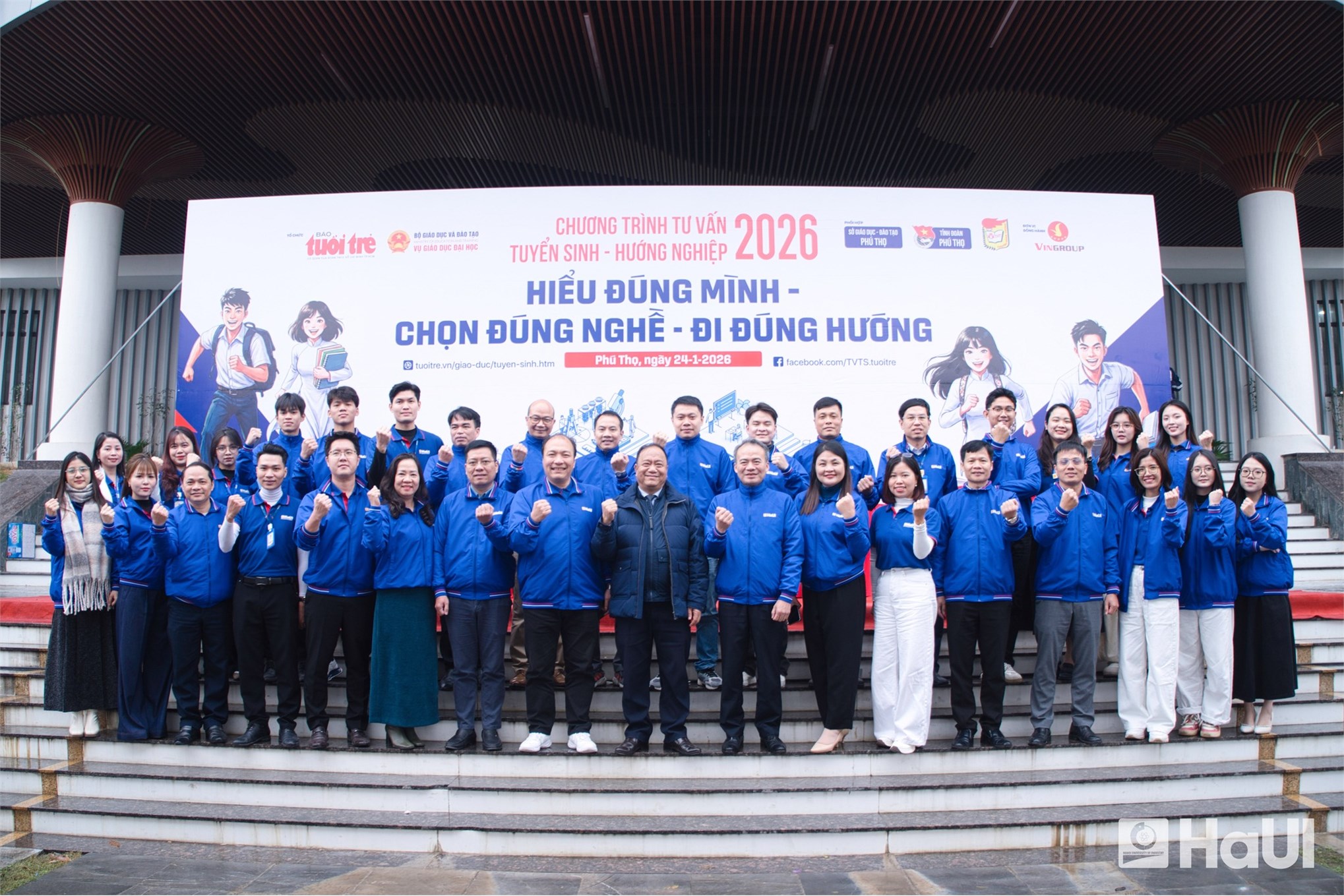 Trường Cơ khí – Ô tô, HaUI tham gia tư vấn tuyển sinh – hướng nghiệp năm 2026 tại Phú Thọ và Ninh Bình