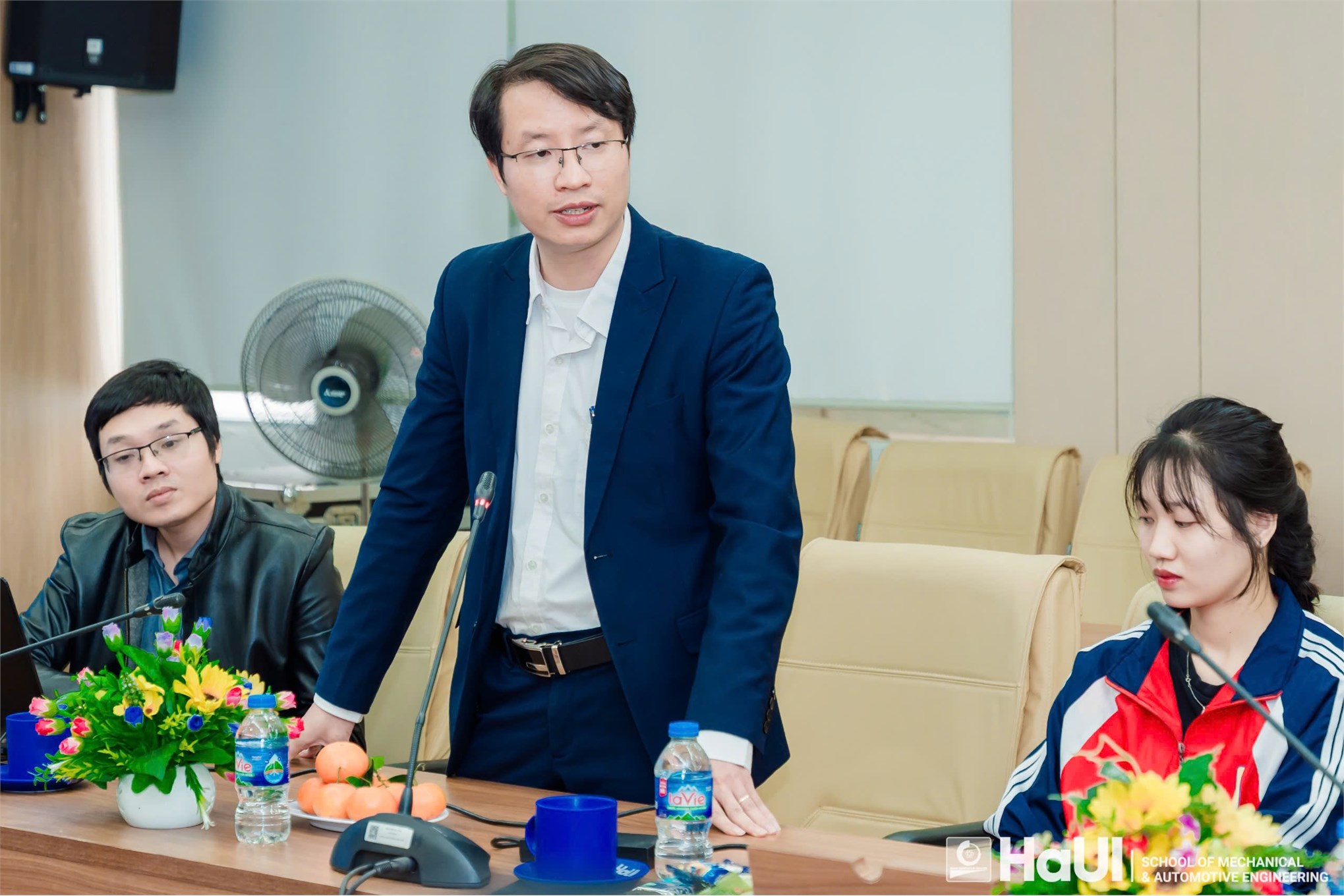 Gặp mặt đội tuyển VEX-U Robotics - Đại học Công nghiệp Hà Nội trước giờ lên đường thi đấu tại Philippines