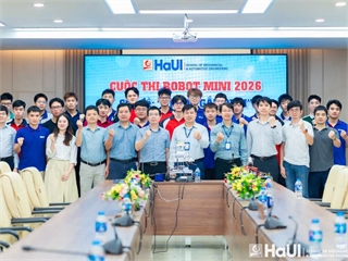 Chung kết cuộc thi Robot mini “Robot gắp phôi” 2026: Bùng nổ sáng tạo, khẳng định bản lĩnh sinh viên Trường Cơ khí – Ô tô