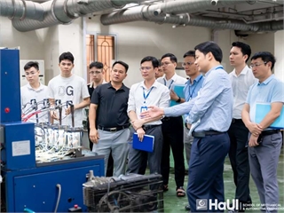 Đánh giá, nghiệm thu cấp đơn vị đề tài khoa học công nghệ cấp cơ sở: “Phân tích và dự báo tình trạng làm việc của kim phun Common Rail trên động cơ Diesel trong các điều kiện làm việc khác nhau bằng thực nghiệm kết hợp mô hình trí tuệ nhân tạo”