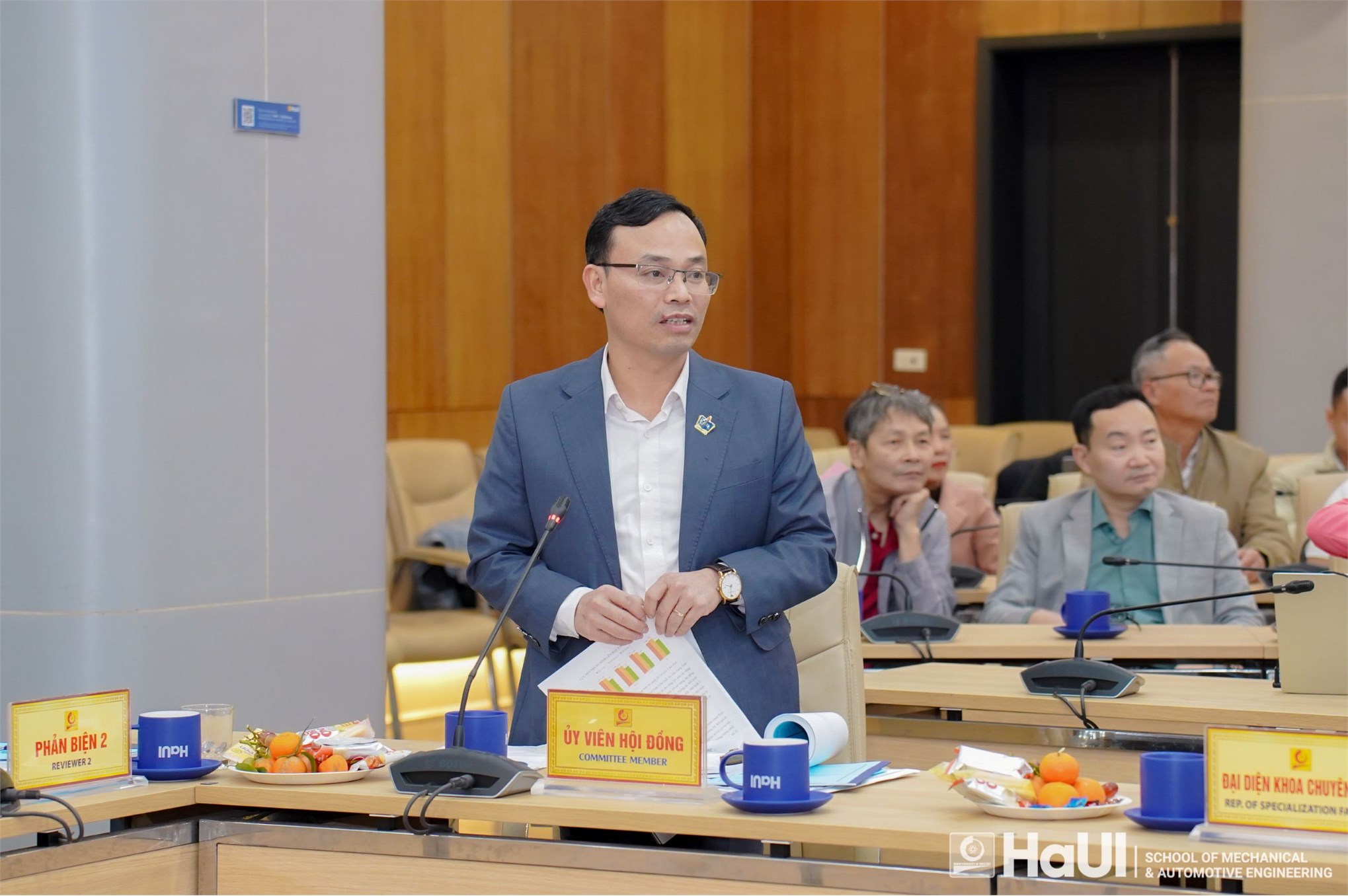 Nghiên cứu sinh Nguyễn Hồng Tiến – Ngành Kỹ thuật Cơ khí bảo vệ thành công Luận án Tiến sĩ