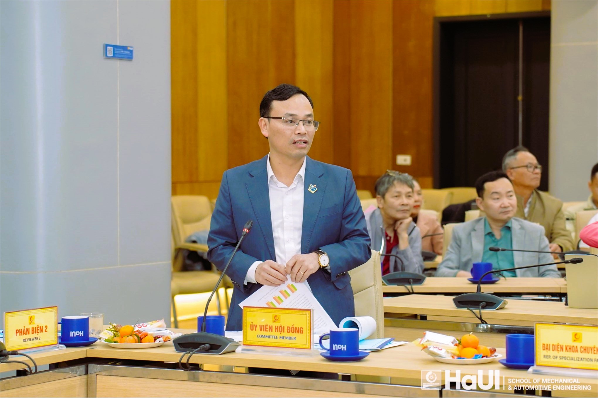 PhD Candidate Nguyen Hong Tien majoring Mechanical Engineering successfully defended his doctoral dissertation