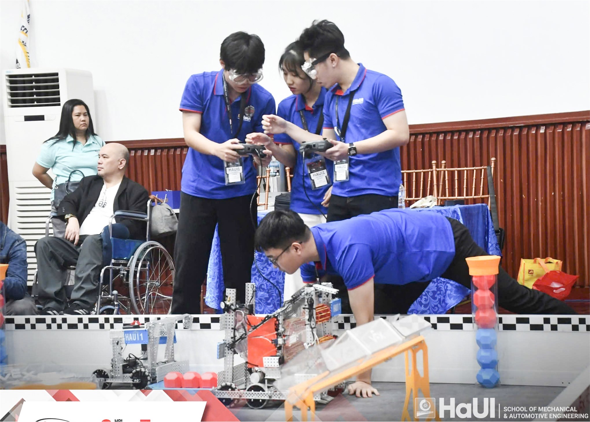 Students of School of Mechanical and Automotive Engineering, HaUI shined at Regional Robotics Competition in the Philippines.