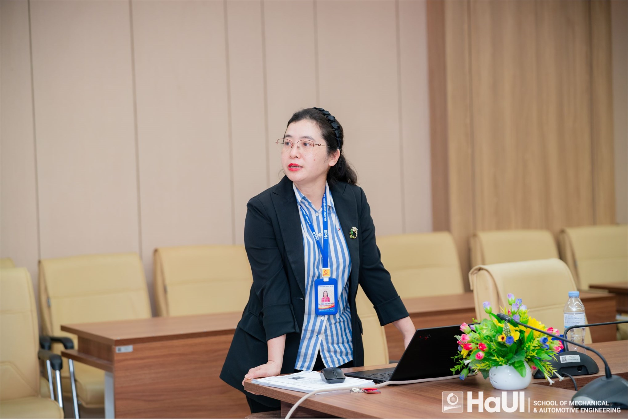 Nghiệm thu cấp cơ sở đề tài nghiên cứu khoa học cấp trường về vỏ compozit cấu trúc phỏng sinh học tích hợp lớp áp điện