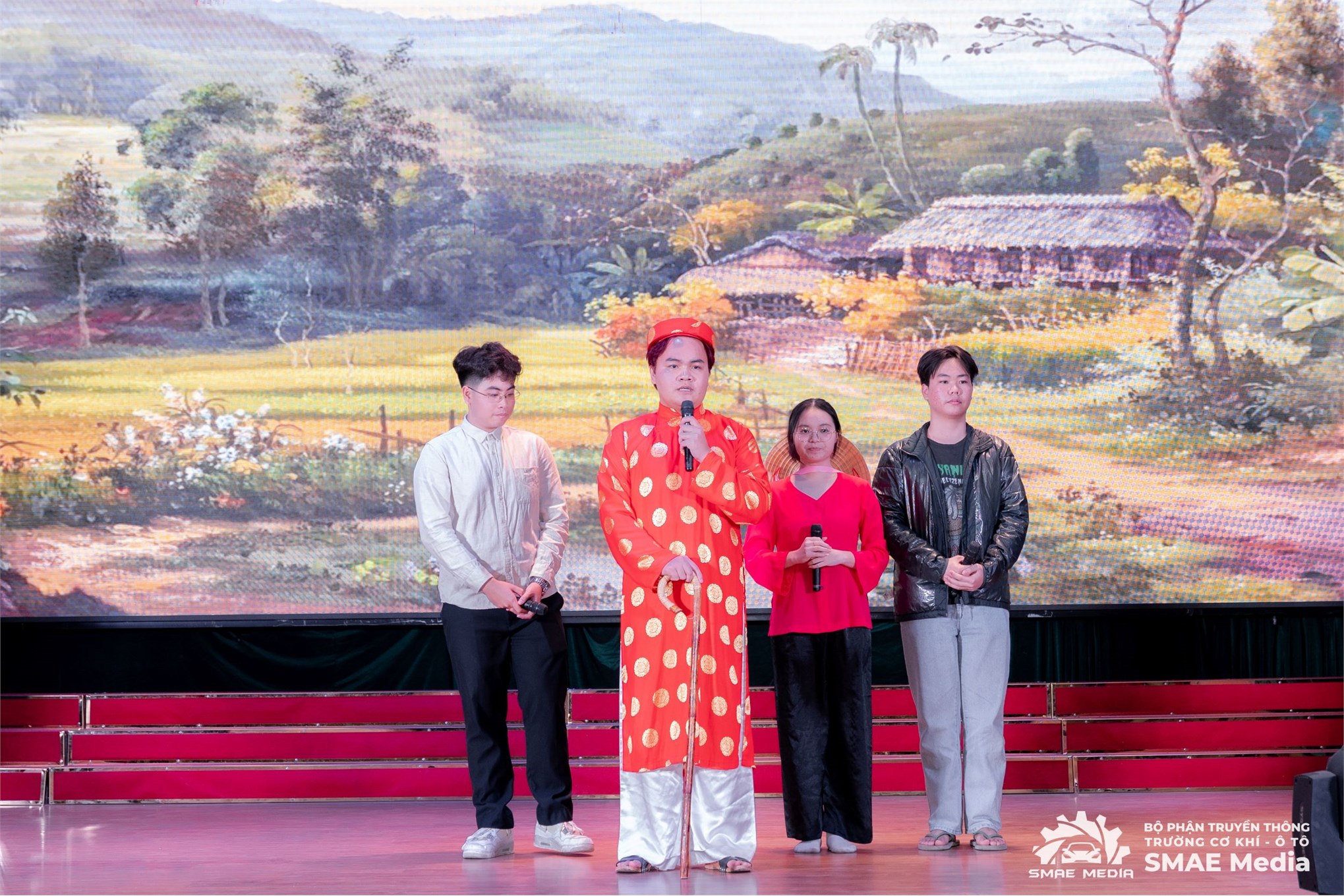 Đội thi Trường Cơ khí – Ô tô thẳng tiến vào chung kết cuộc thi “Lý luận trẻ HaUI”