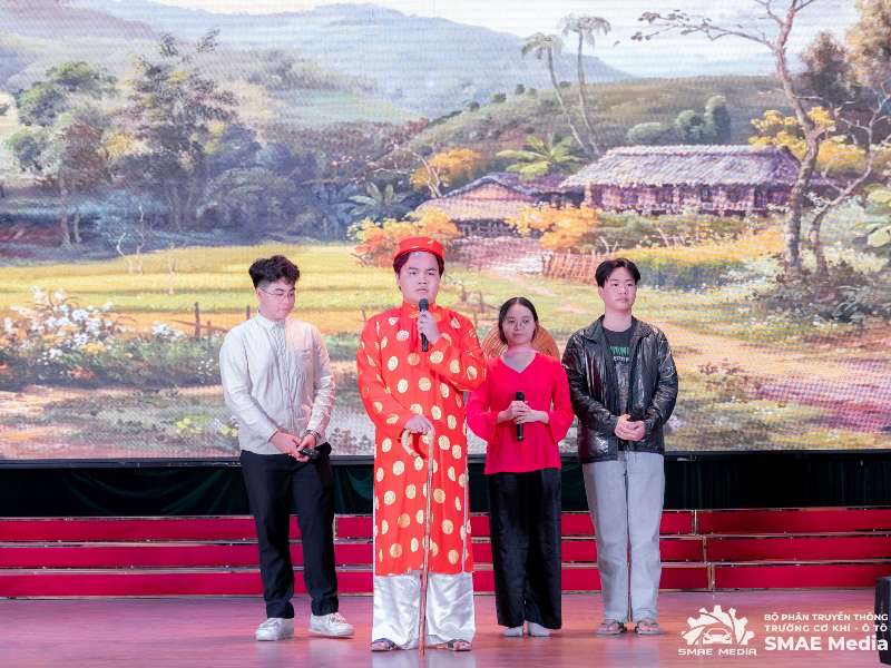 Đội thi Trường Cơ khí – Ô tô thẳng tiến vào chung kết cuộc thi “Lý luận trẻ HaUI”