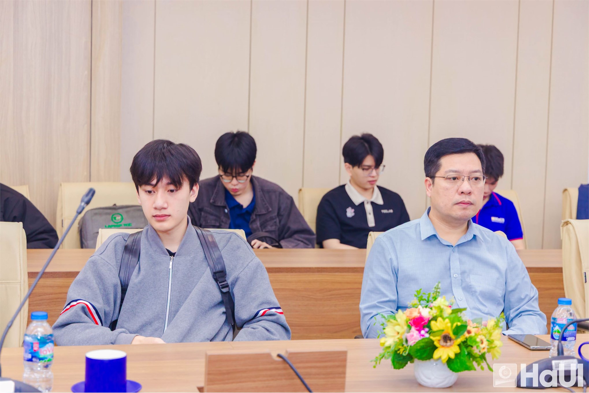 Sinh viên Trường Cơ khí – Ô tô, HaUI quyết tâm chinh phục kỳ thi Olympic Cơ học năm 2026