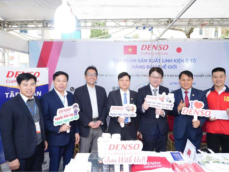 Tổ chức “Ngày hội việc làm Đại học Công nghiệp Hà Nội năm 2026”