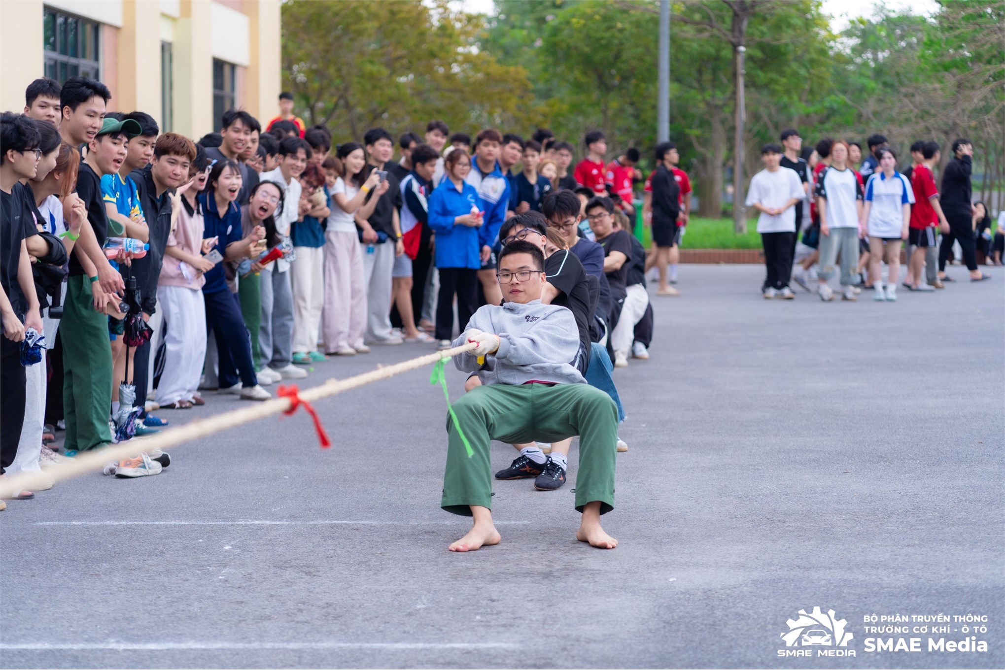 Bùng nổ tại hội thao sinh viên Trường Cơ khí – Ô tô và Trường Kinh tế tại cơ sở Ninh Bình với chuỗi hoạt động chào mừng Tháng thanh niên
