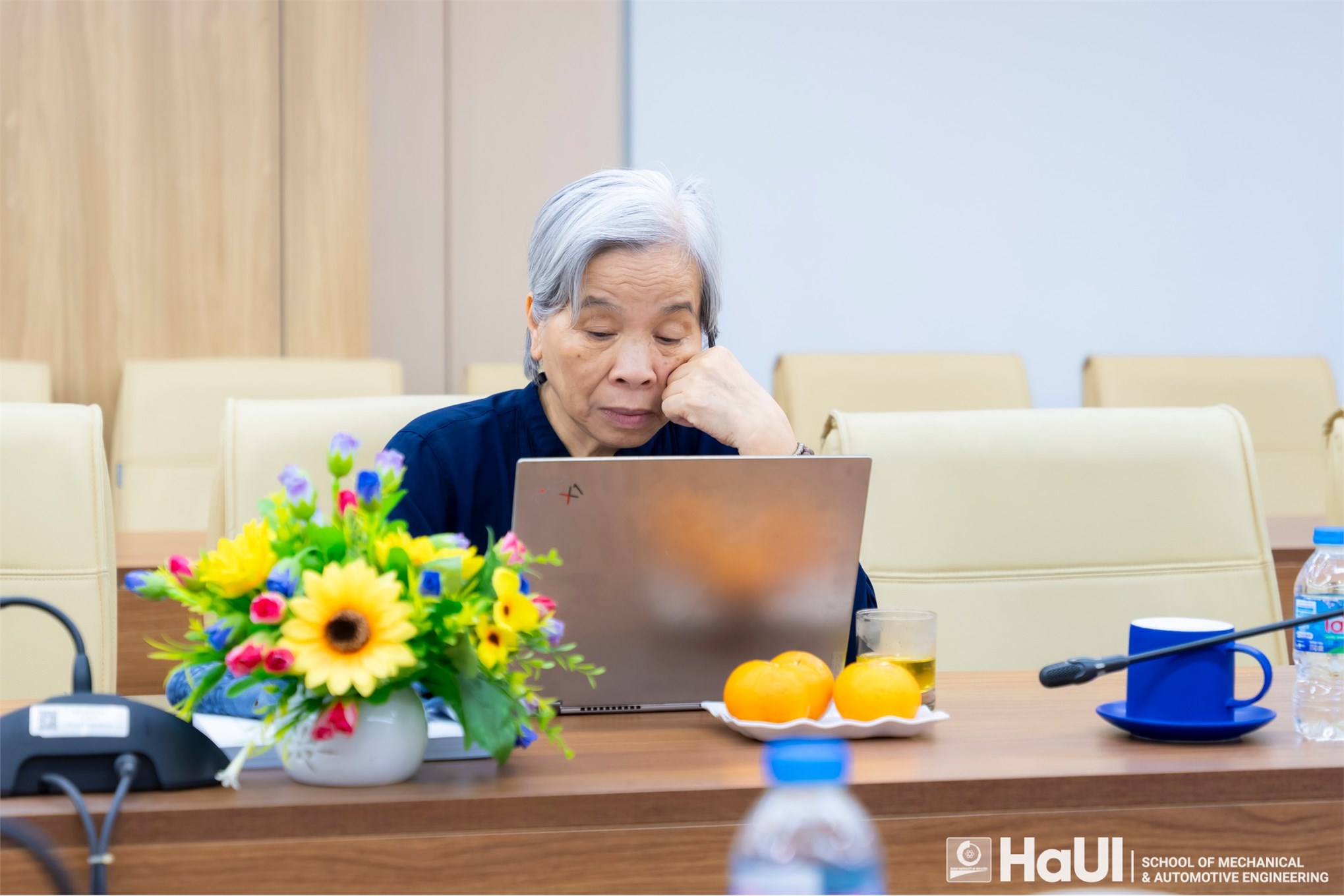 Hội thảo luận án tiến sĩ tại Trường Cơ khí – Ô tô về cấu trúc phỏng sinh học và vật liệu áp điện trên nền đàn nhớt