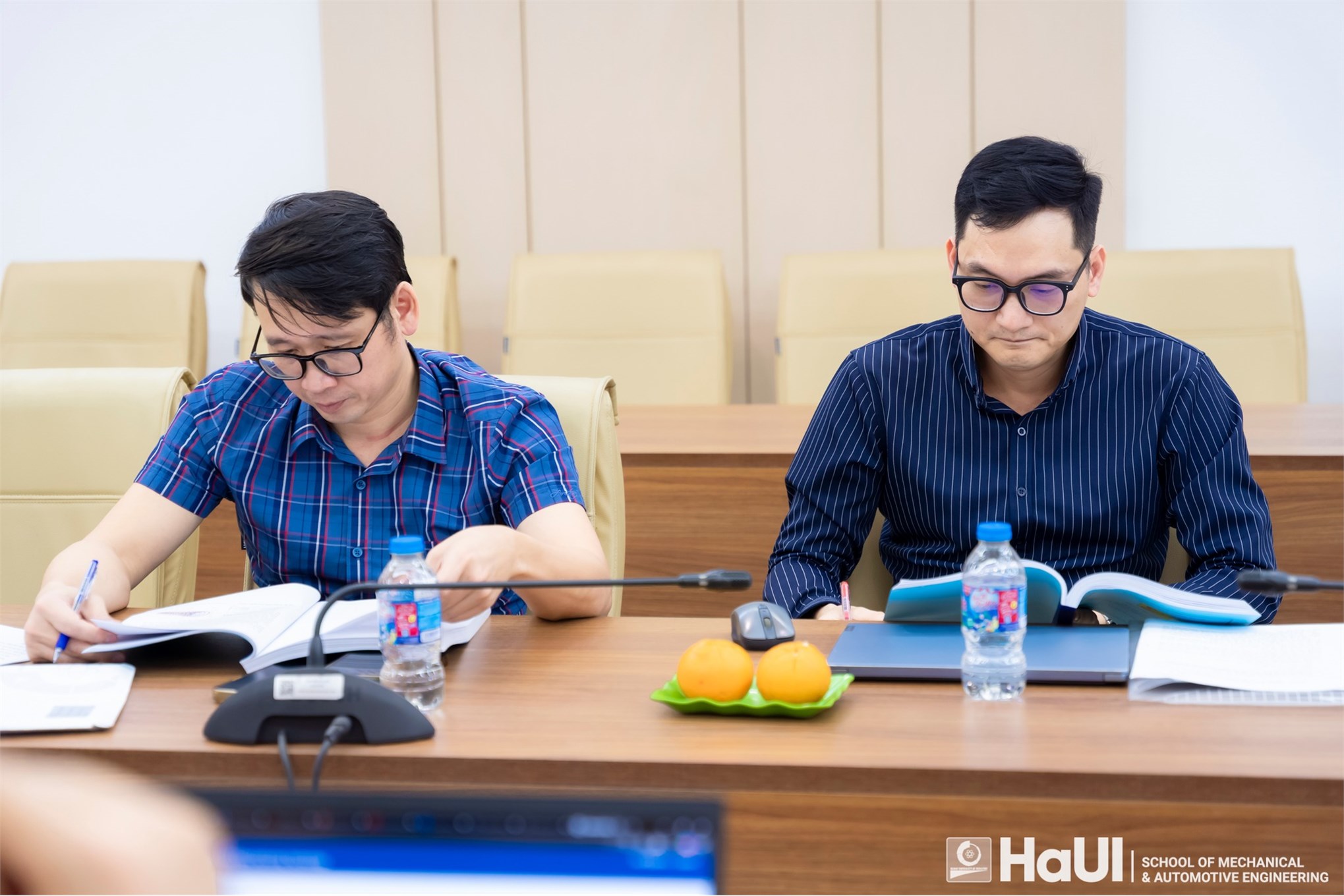 Hội thảo luận án tiến sĩ tại Trường Cơ khí – Ô tô về cấu trúc phỏng sinh học và vật liệu áp điện trên nền đàn nhớt