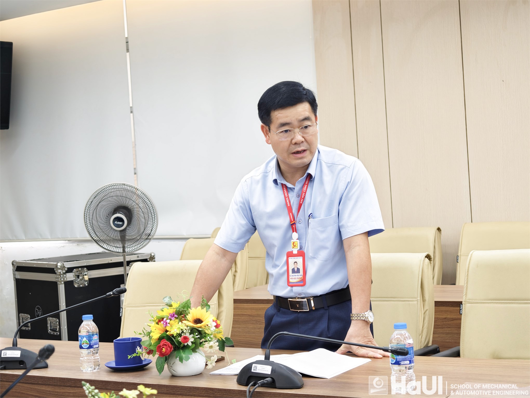 Nghiệm thu cấp cơ sở đề tài KH&CN cấp Thành phố Hà Nội về nghiên cứu thiết kế, chế tạo thiết bị tạo hình và tách khuôn gốm sứ