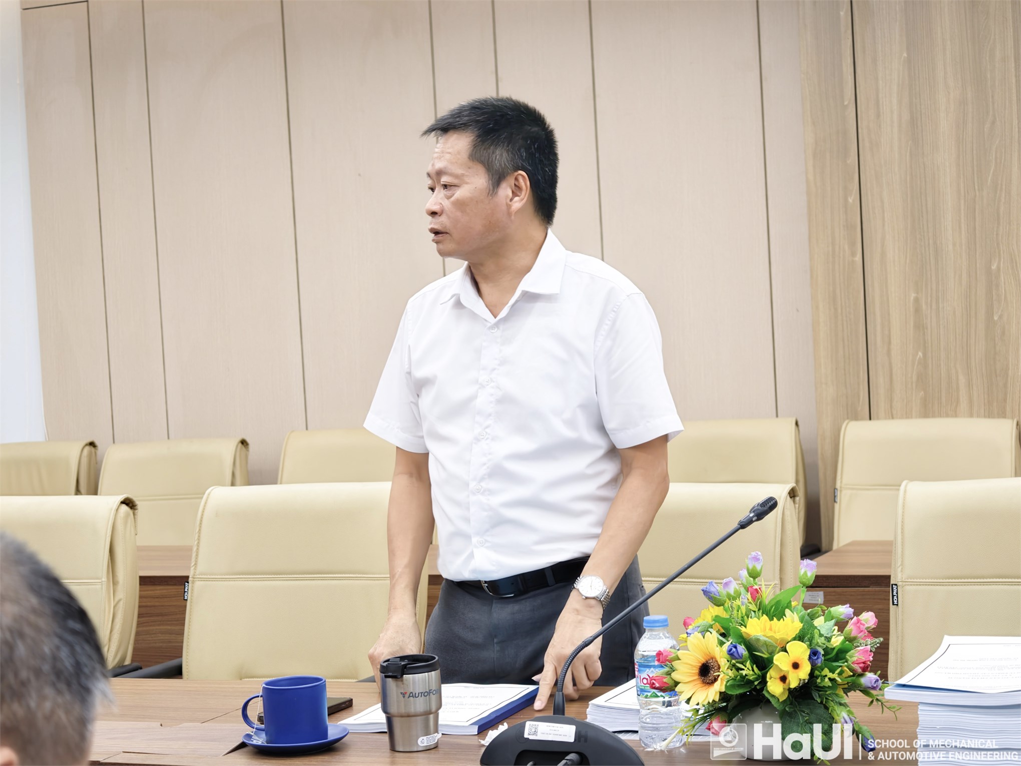 Nghiệm thu cấp cơ sở đề tài KH&CN cấp Thành phố Hà Nội về nghiên cứu thiết kế, chế tạo thiết bị tạo hình và tách khuôn gốm sứ