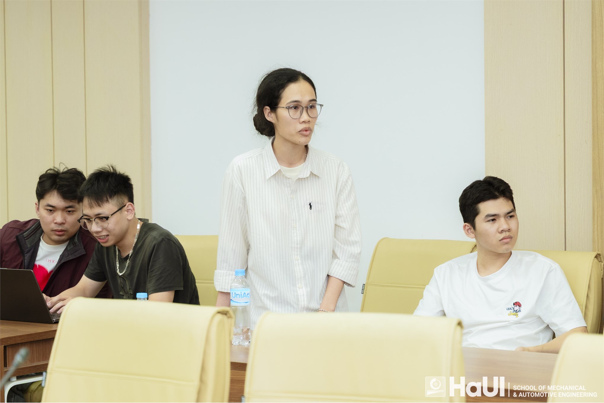 Hội thảo khoa học: Nhiên liệu xanh, công nghệ bền vững và ứng dụng trí tuệ nhân tạo trong kỹ thuật ô tô