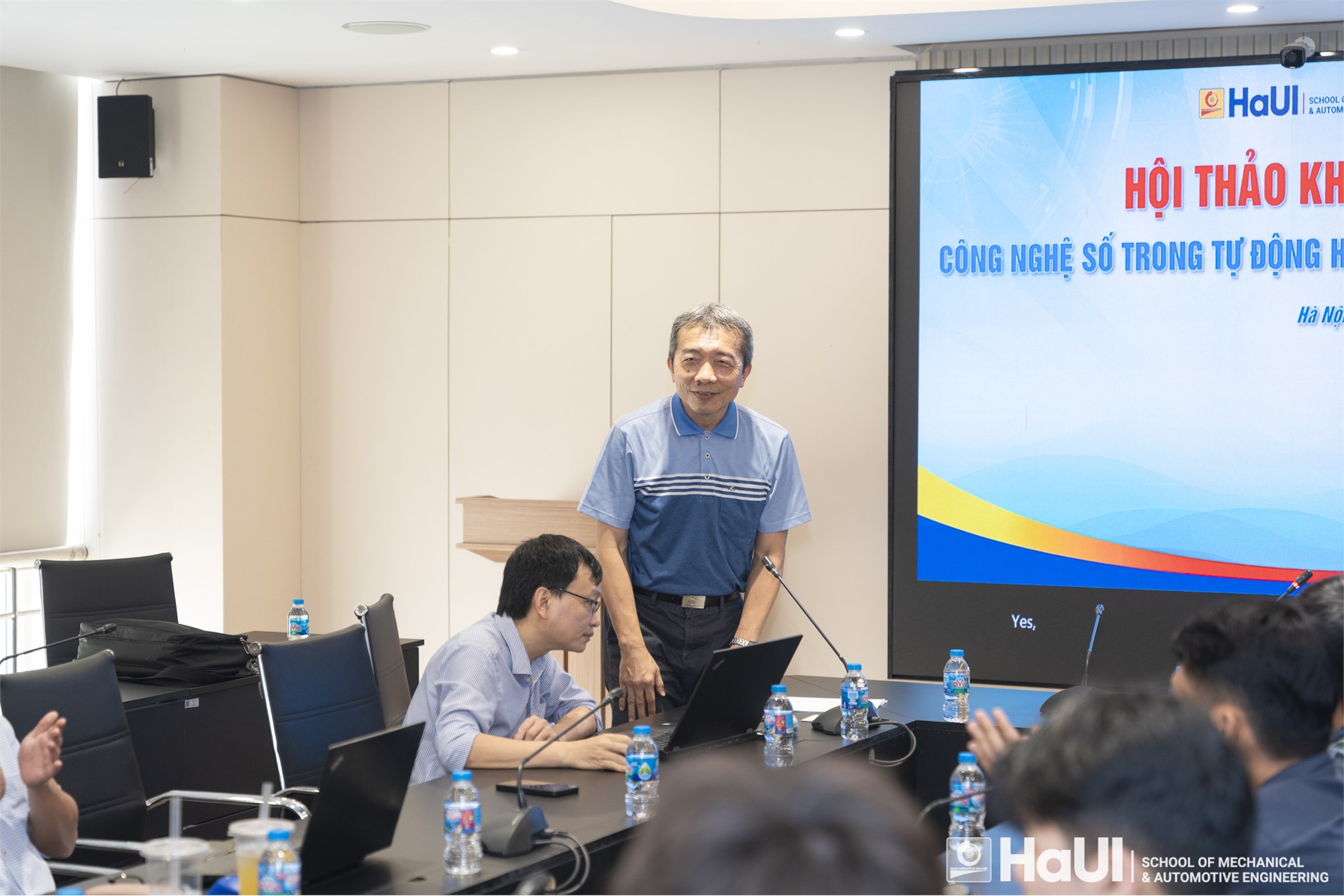 Hội thảo khoa học “Công nghệ số trong tự động hóa quá trình sản xuất” tại Trường Cơ khí – Ô tô