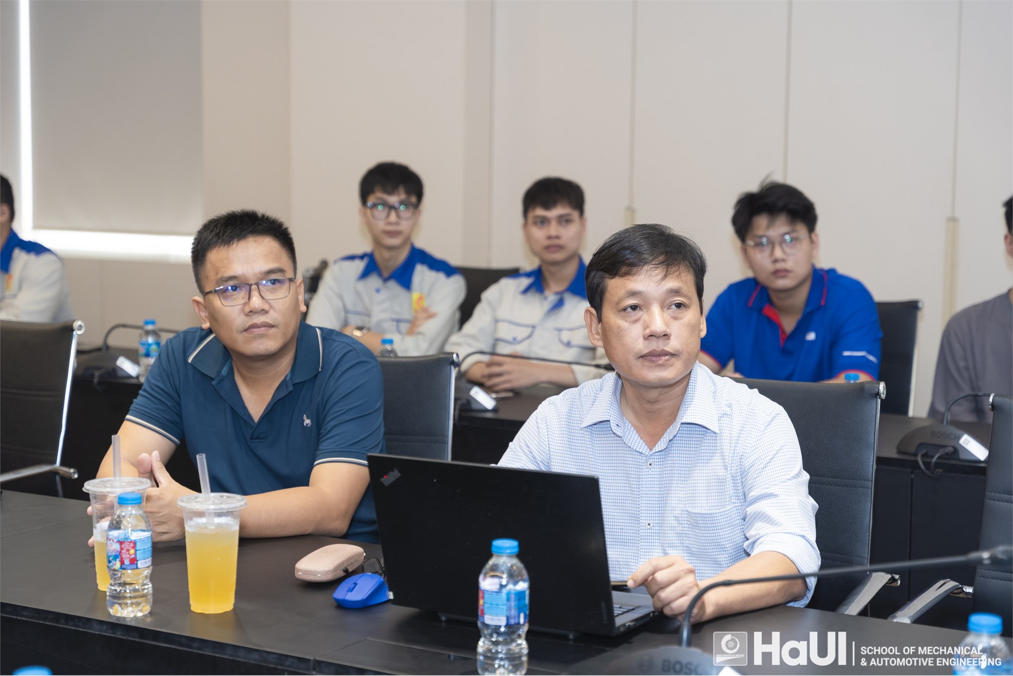 Hội thảo khoa học “Công nghệ số trong tự động hóa quá trình sản xuất” tại Trường Cơ khí – Ô tô