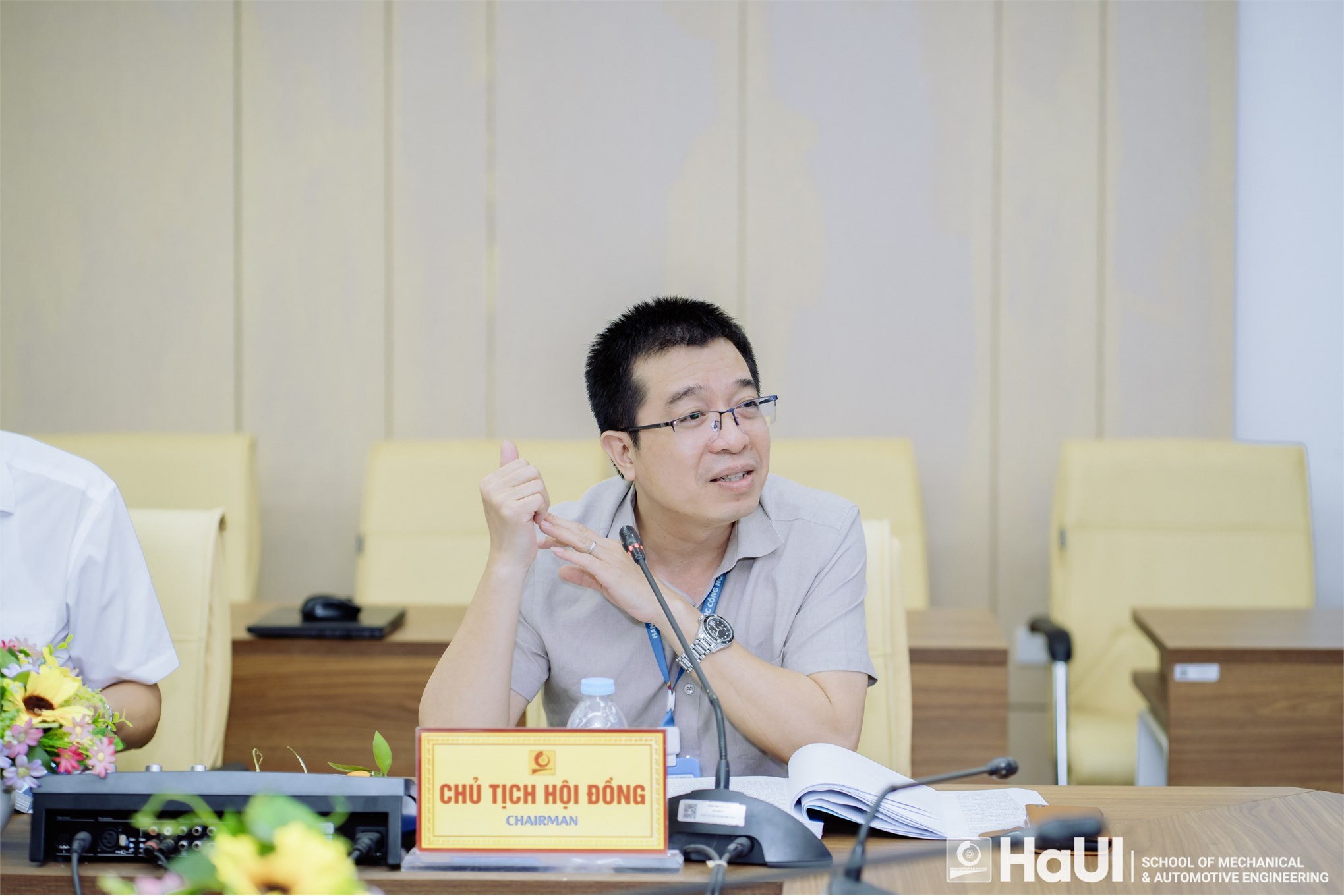 Đánh giá luận án tiến sĩ cấp đơn vị chuyên môn cho NCS Khuất Đức Dương với đề tài `Phân tích tĩnh, động và tối ưu kết cấu vỏ kích cỡ Micro hai độ cong có cơ tính biến đổi`