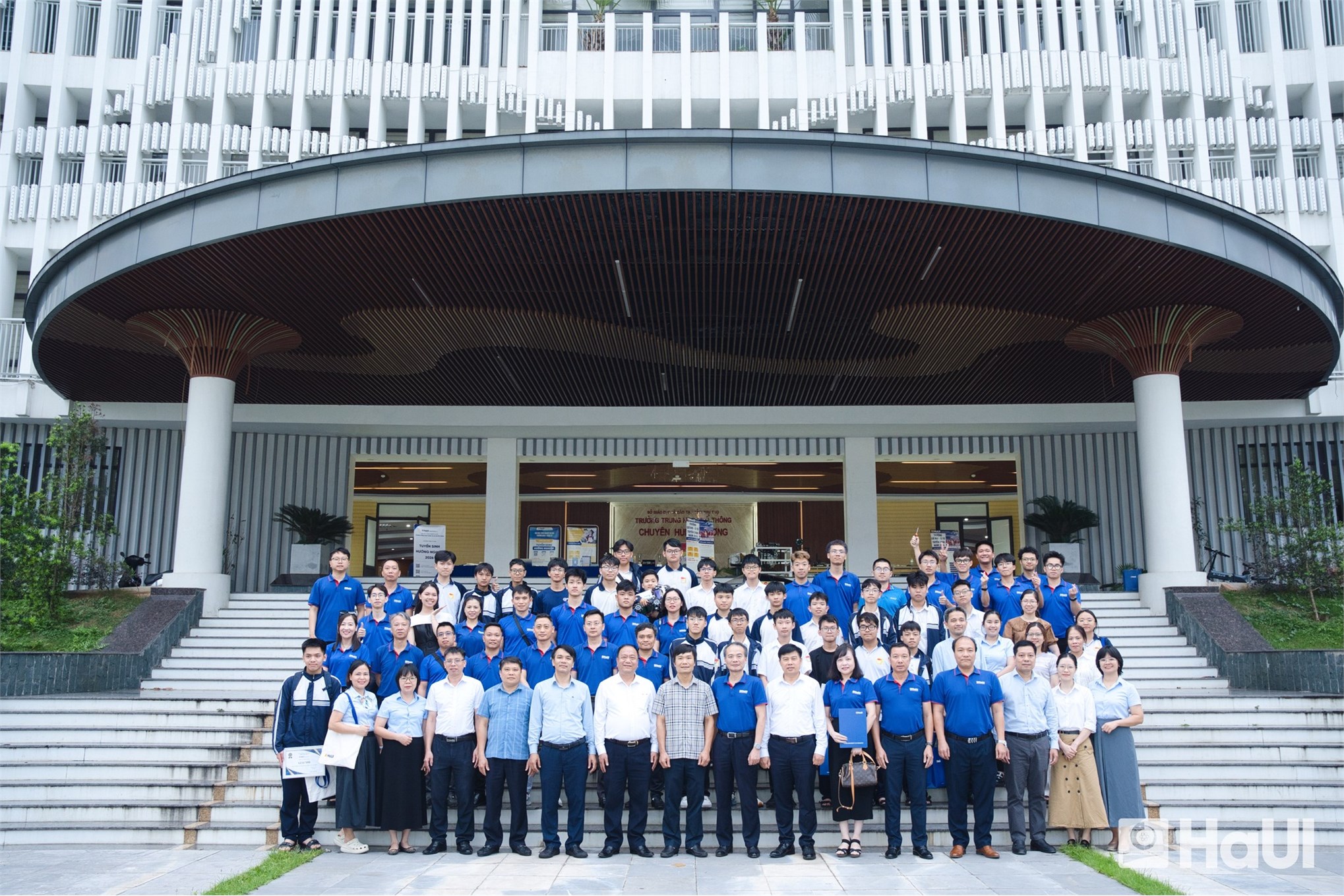 Trường Cơ khí - Ô tô, HaUI lan tỏa tinh thần giáo dục STEM tại Trường THPT Chuyên Hùng Vương – Phú Thọ