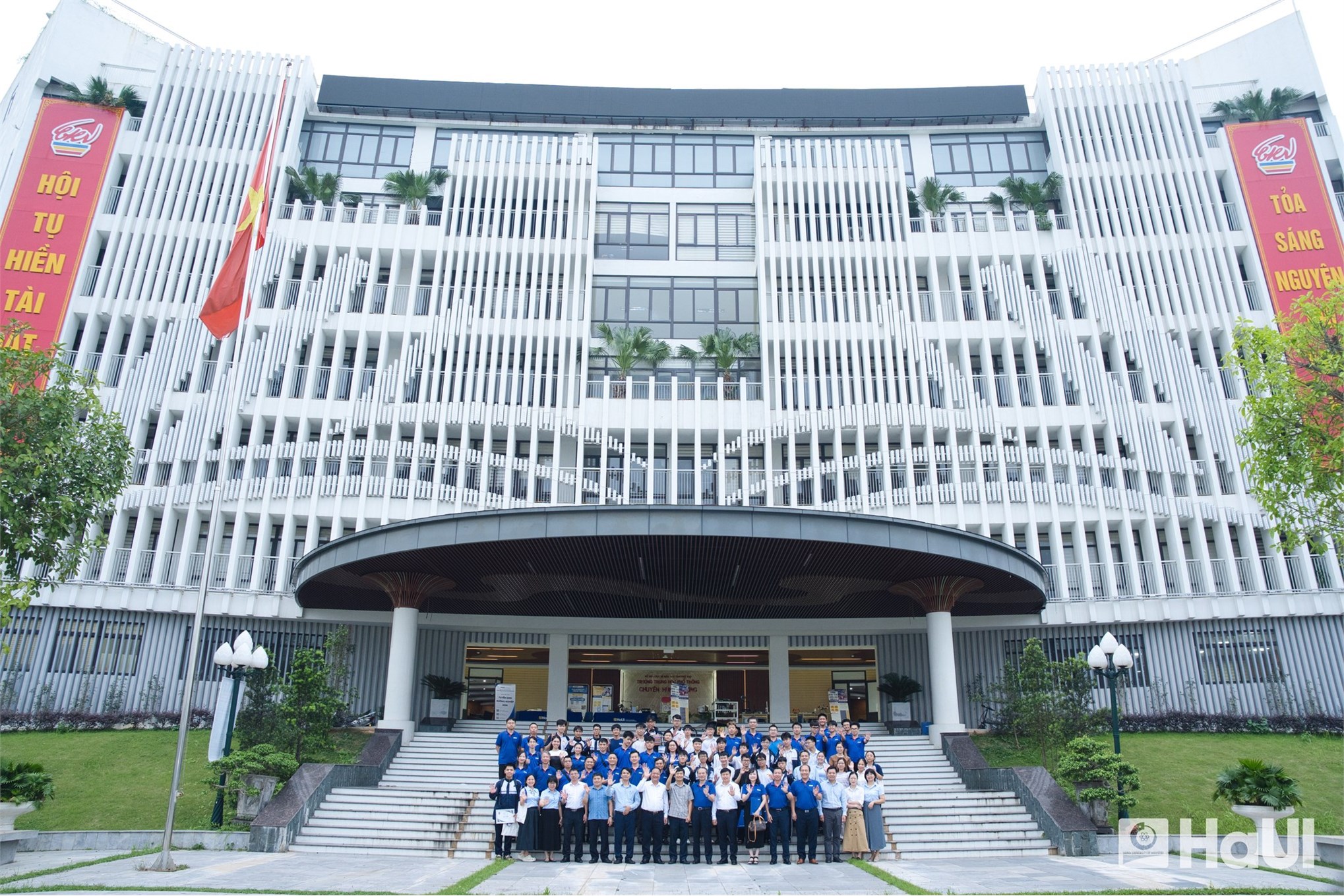 Trường Cơ khí - Ô tô, HaUI lan tỏa tinh thần giáo dục STEM tại Trường THPT Chuyên Hùng Vương – Phú Thọ