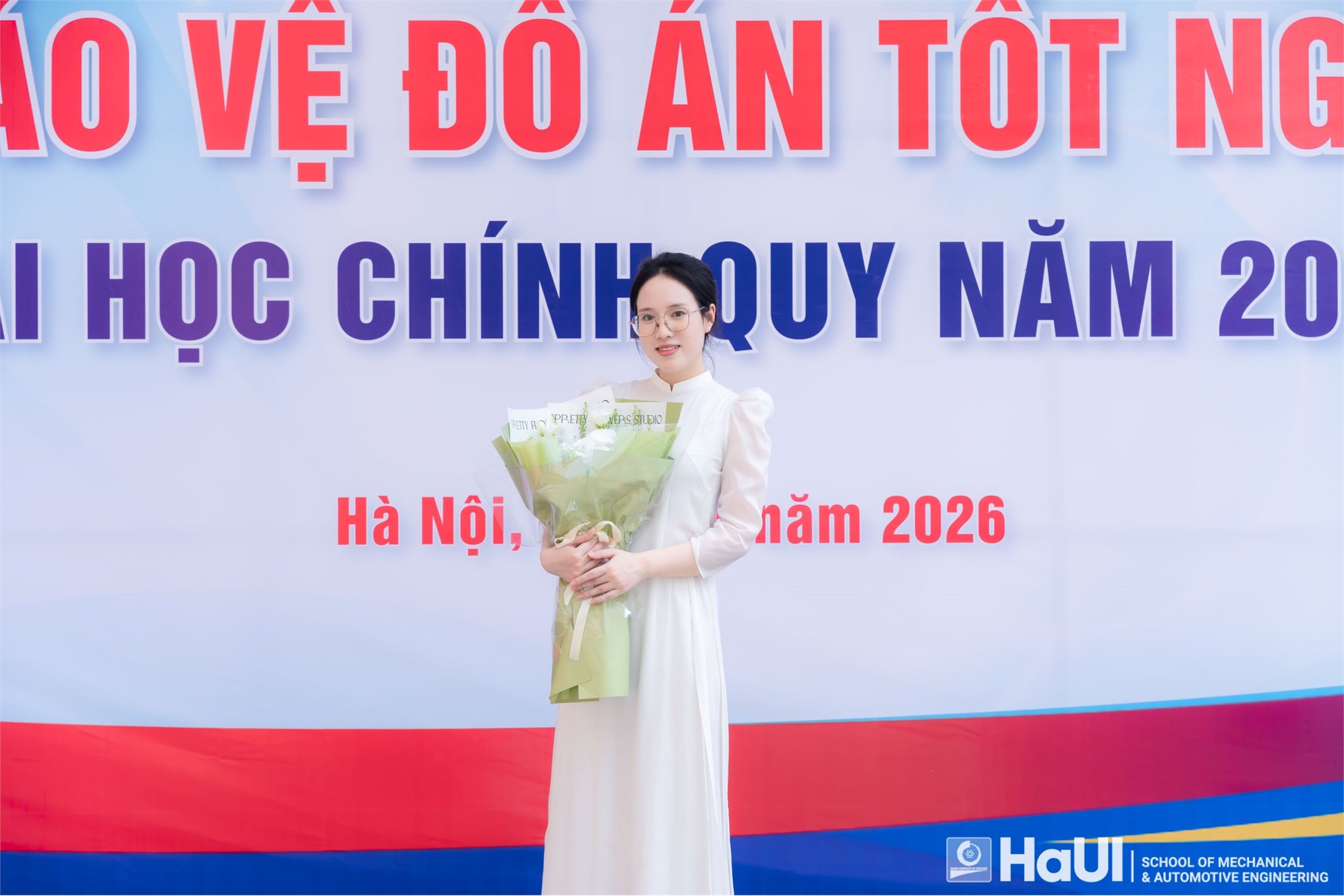 Dấu ấn từ lễ bảo vệ đồ án tốt nghiệp chương trình giảng dạy bằng tiếng Anh tại Trường Cơ khí – Ô tô