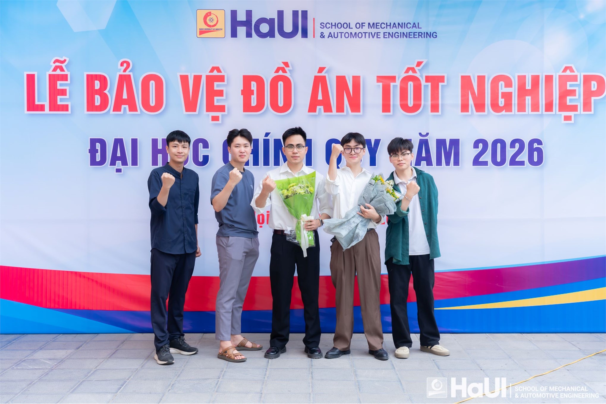Dấu ấn từ lễ bảo vệ đồ án tốt nghiệp chương trình giảng dạy bằng tiếng Anh tại Trường Cơ khí – Ô tô