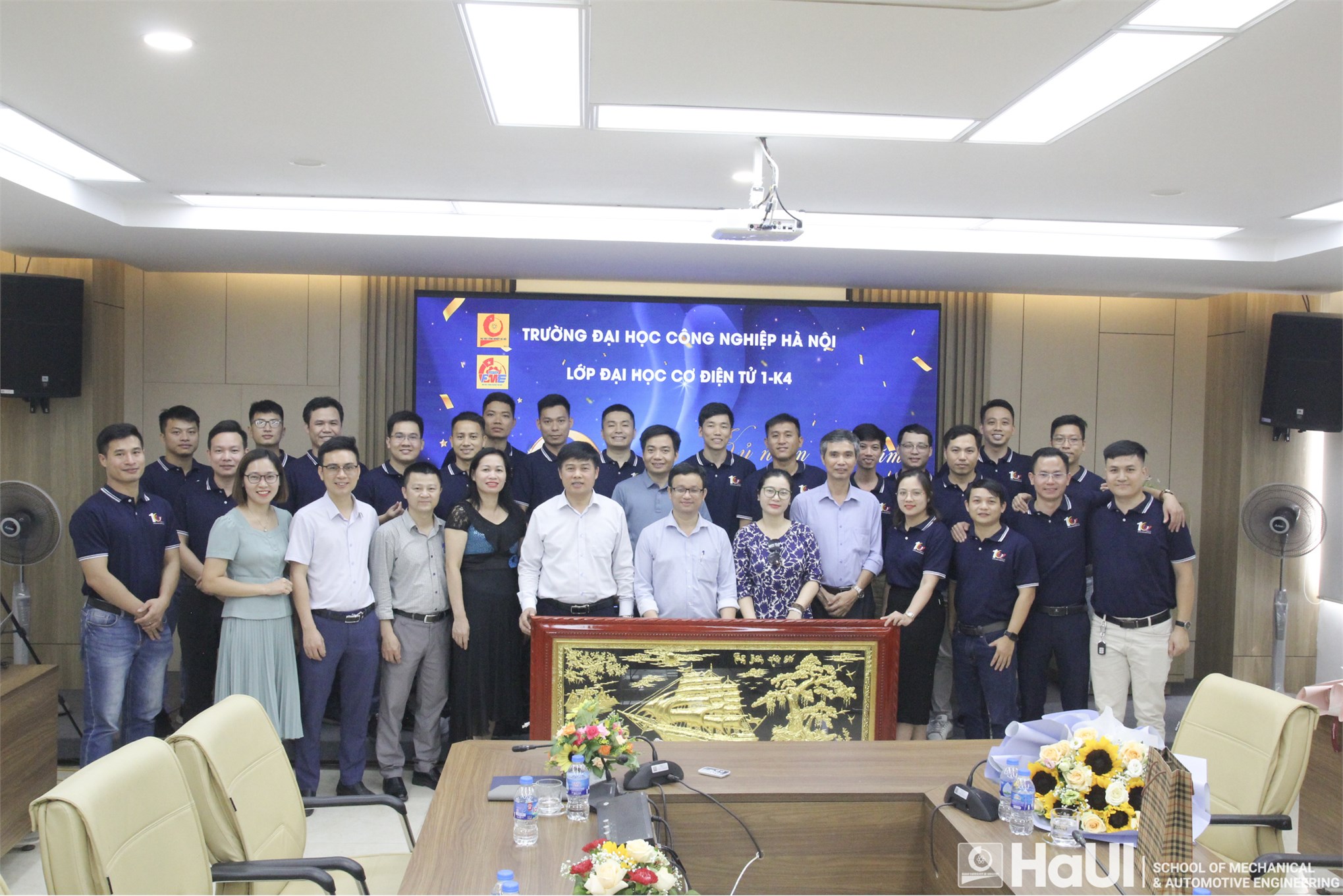 Khát vọng phát triển Robot hình người thông minh và hành trình bản lĩnh của cựu sinh viên Trường Cơ khí – Ô tô, HaUI