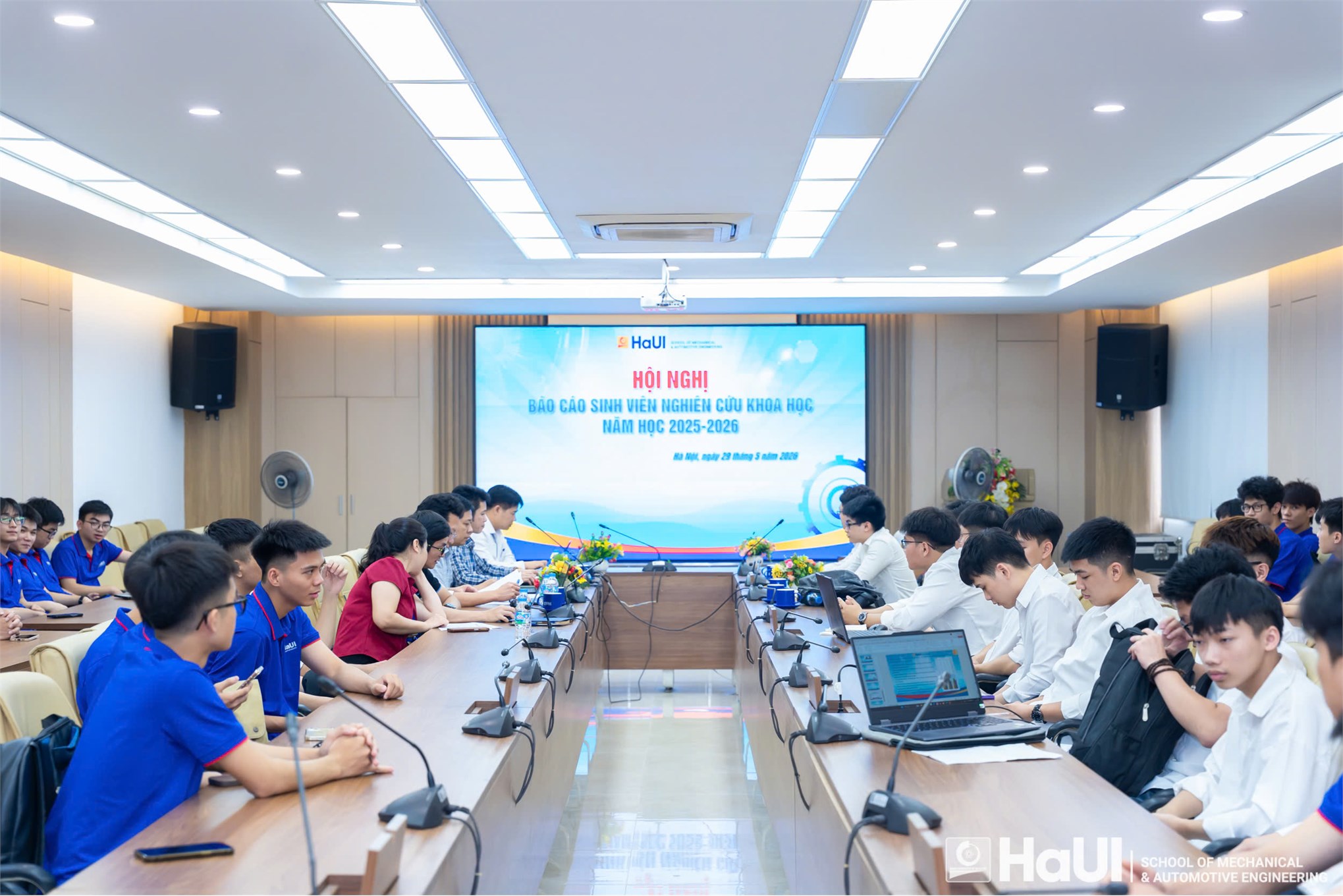 Phong trào nghiên cứu khoa học sinh viên: Hành trình đổi mới tại Trường Cơ khí – Ô tô