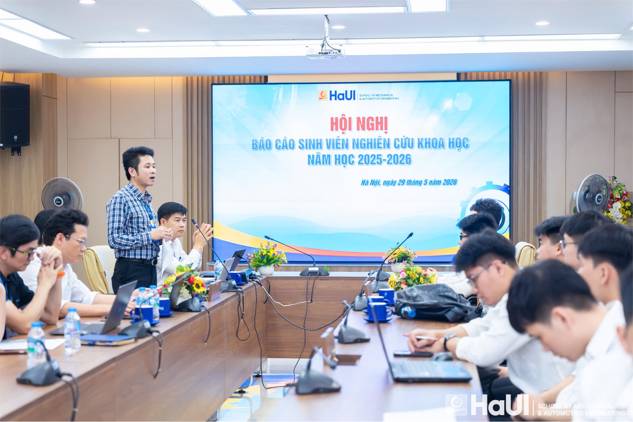 Phong trào nghiên cứu khoa học sinh viên: Hành trình đổi mới tại Trường Cơ khí – Ô tô